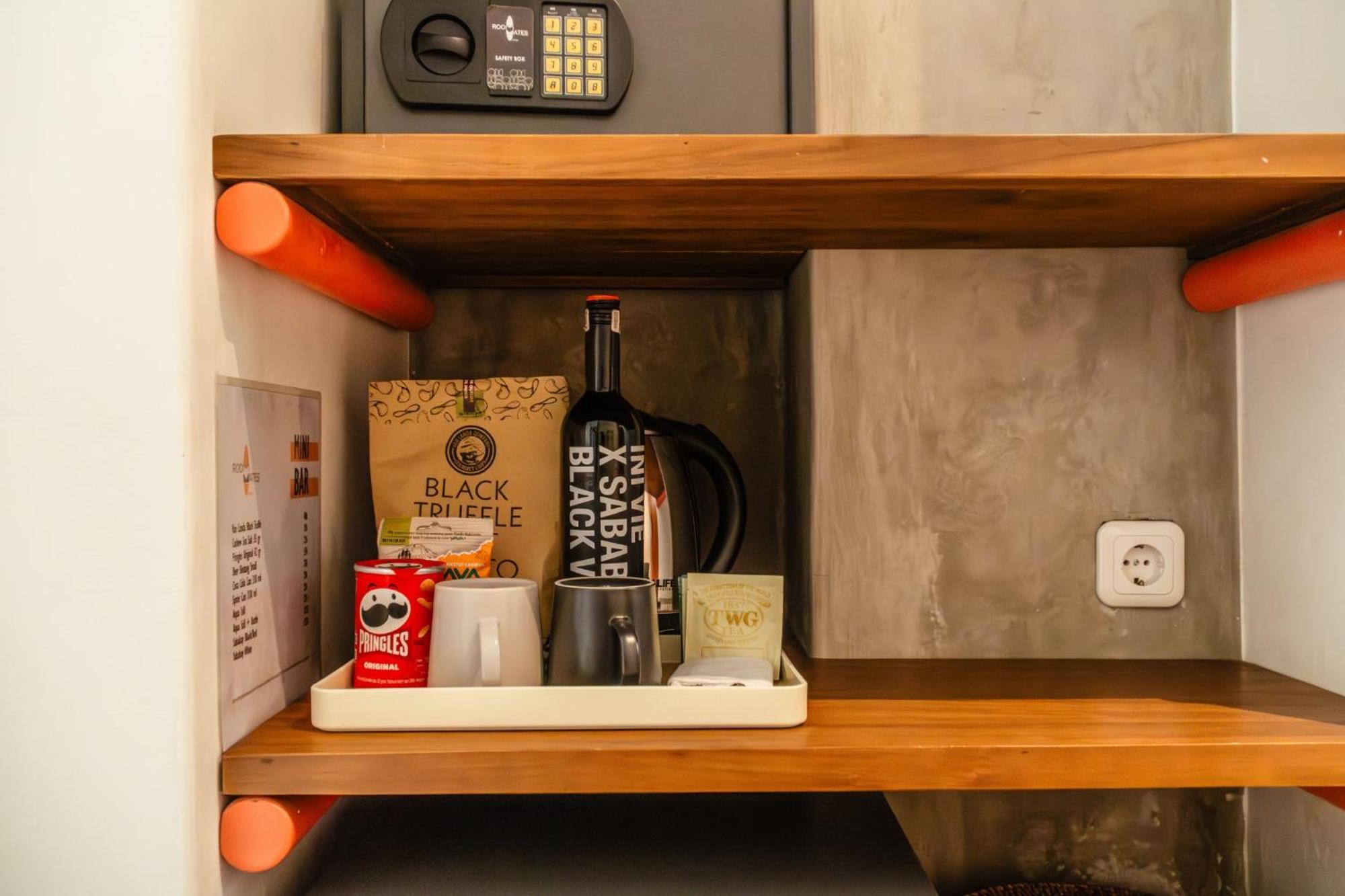 Hostel Roomates Surf Camp By Ini Vie Hospitality *
