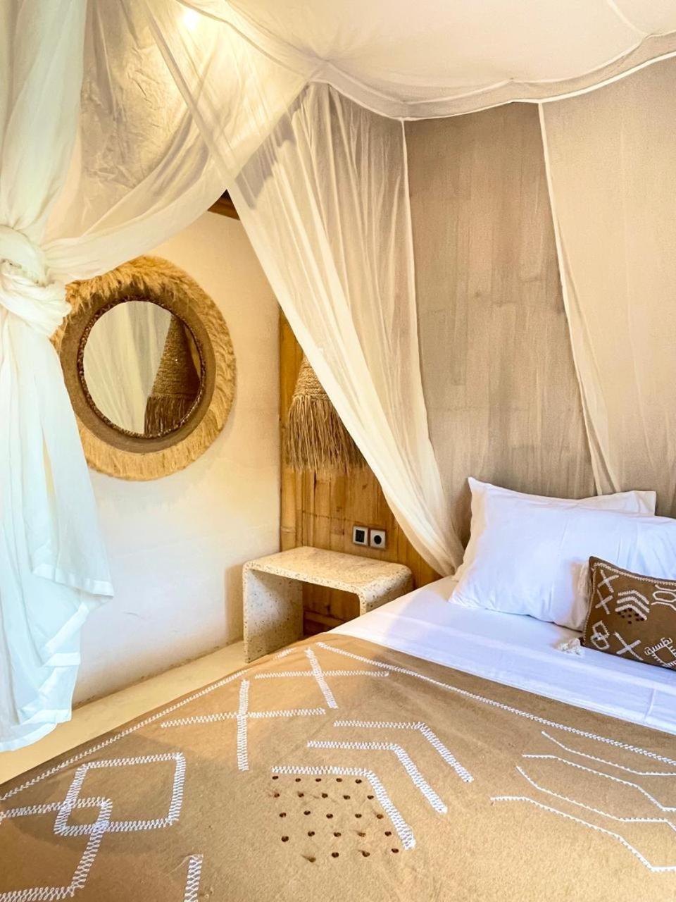 Nusava Boutique 3*