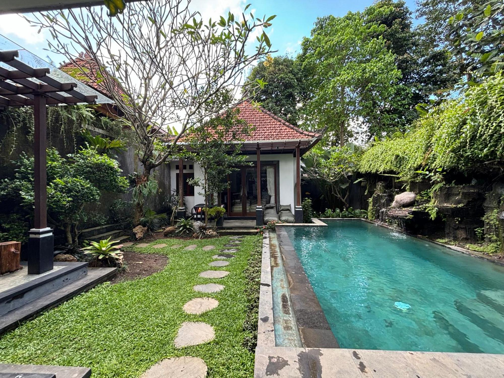 Bumbung Sari * Ubud (Bali)