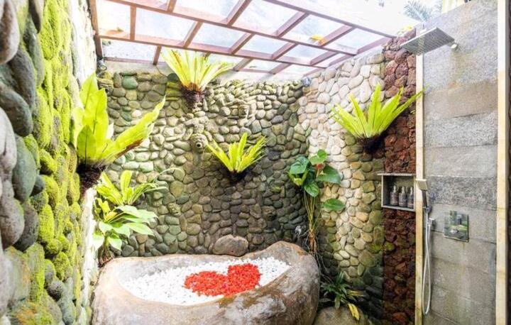 Govinda Villa *