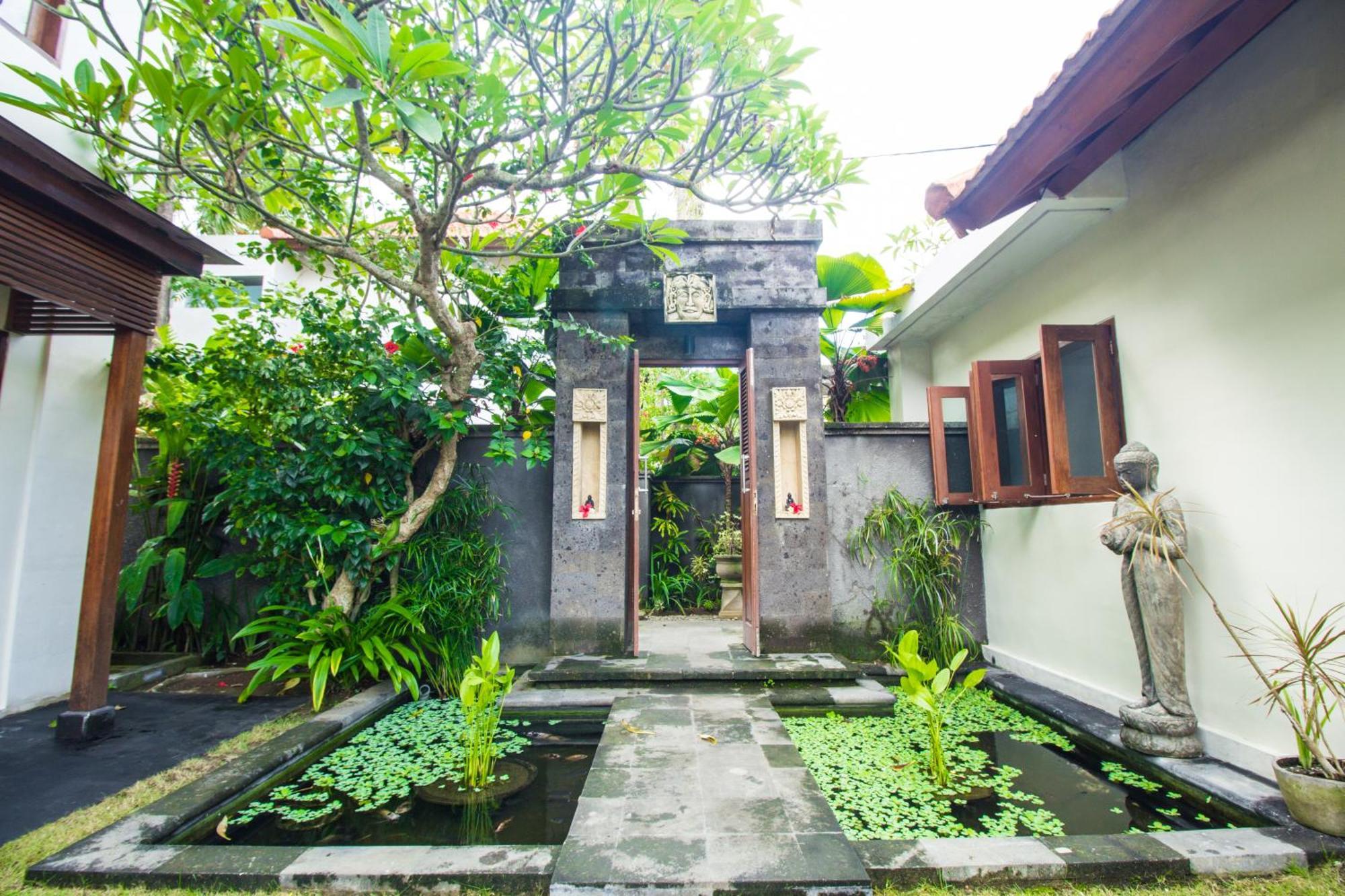 Amore Villas Villa Canggu (Bali)