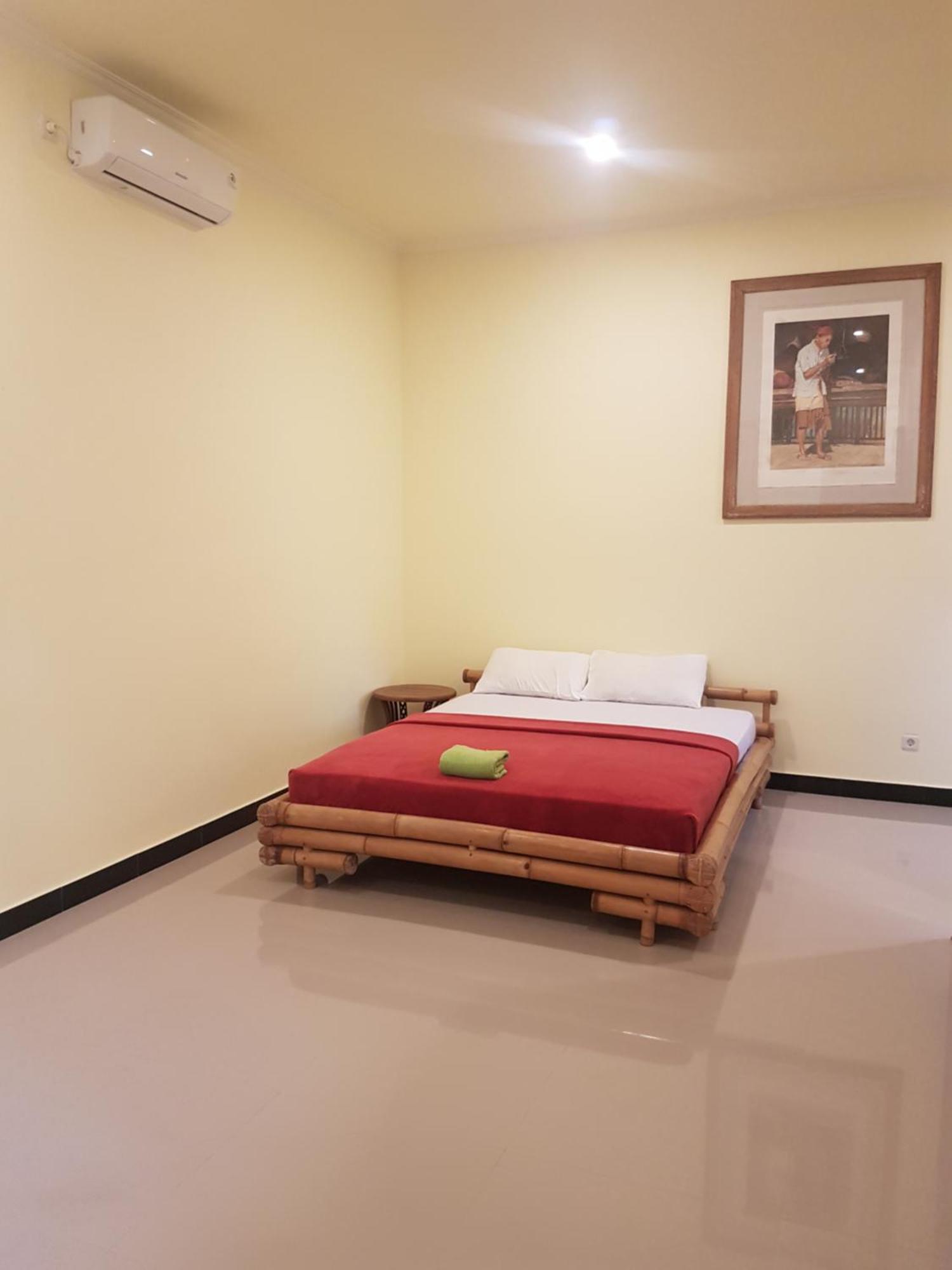 Puri Mandhara Wisma tamu
