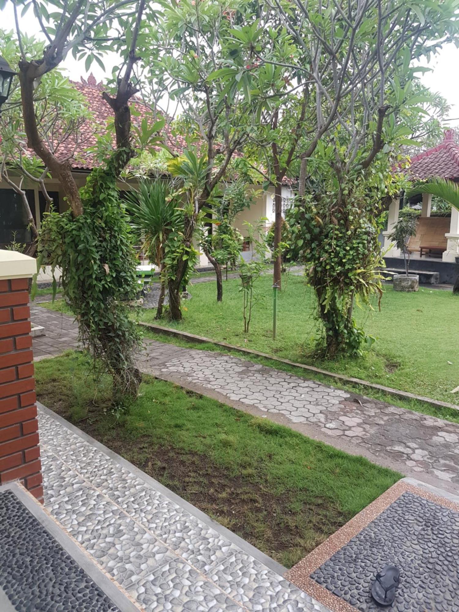 Puri Mandhara