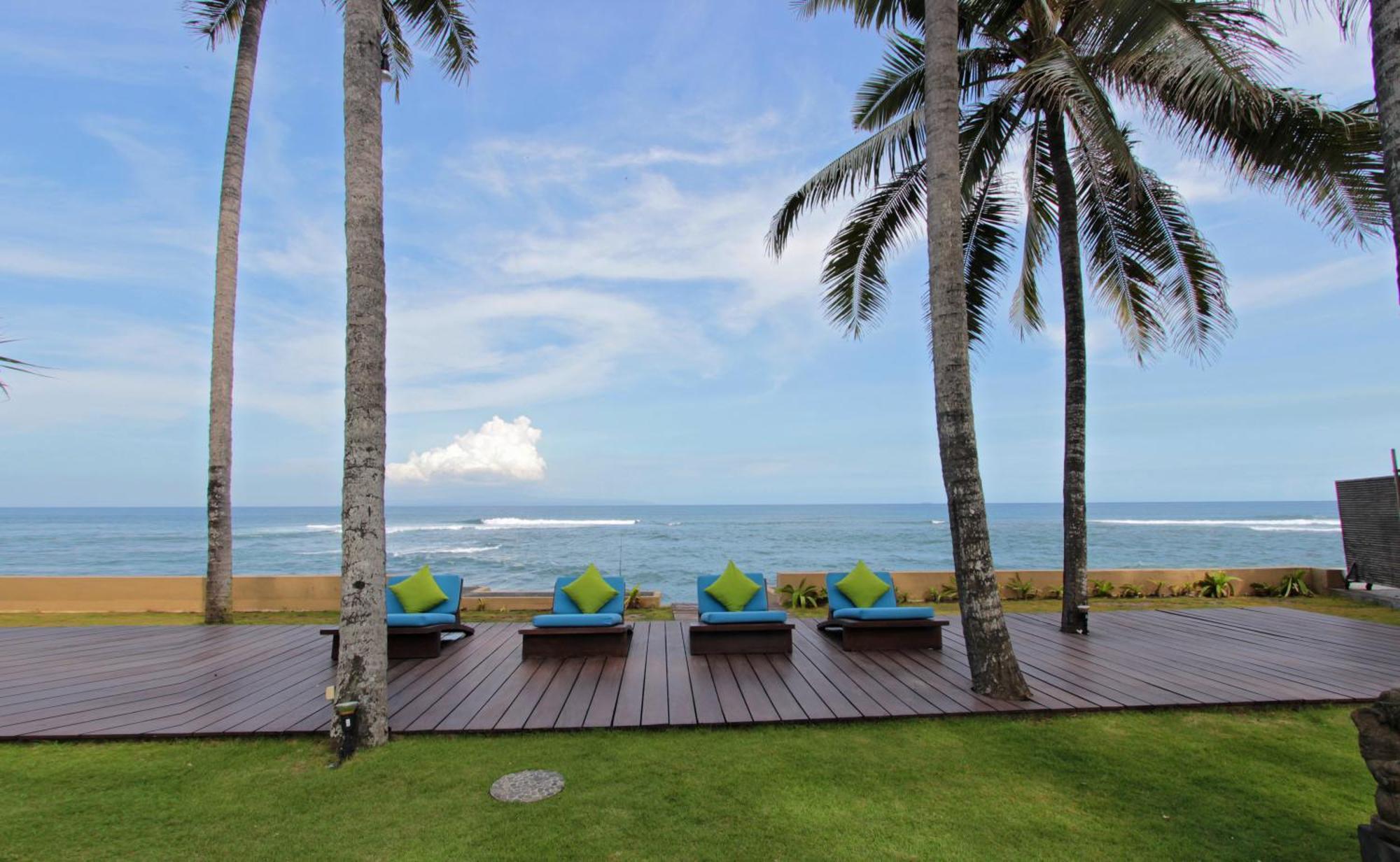 Samudra Luxury Beachfront * Ketewel