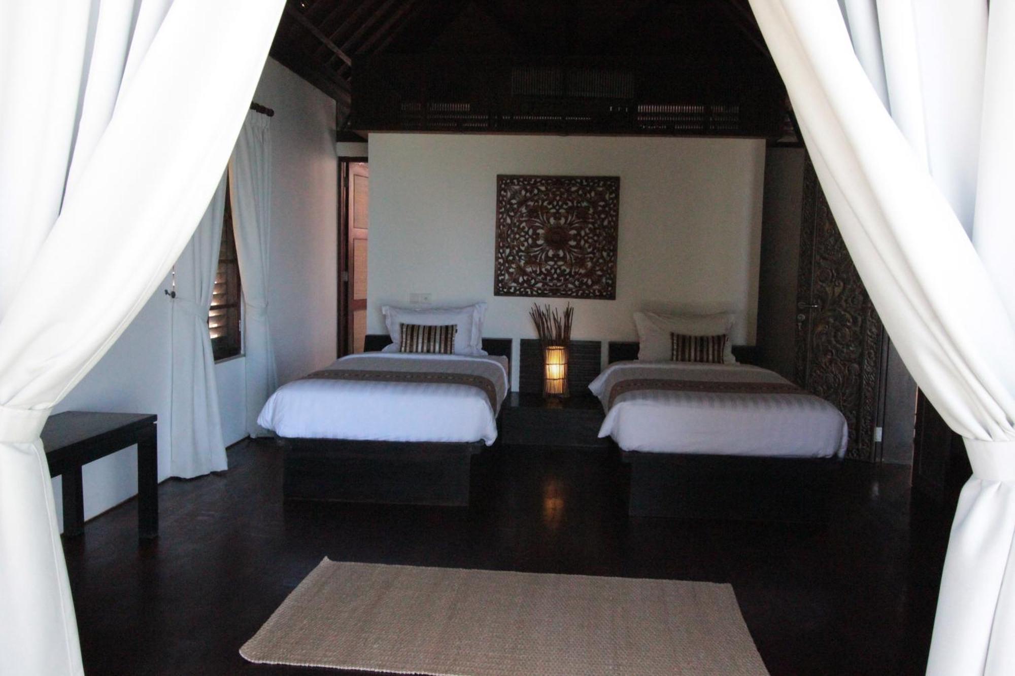 Samudra Luxury Beachfront Villa *