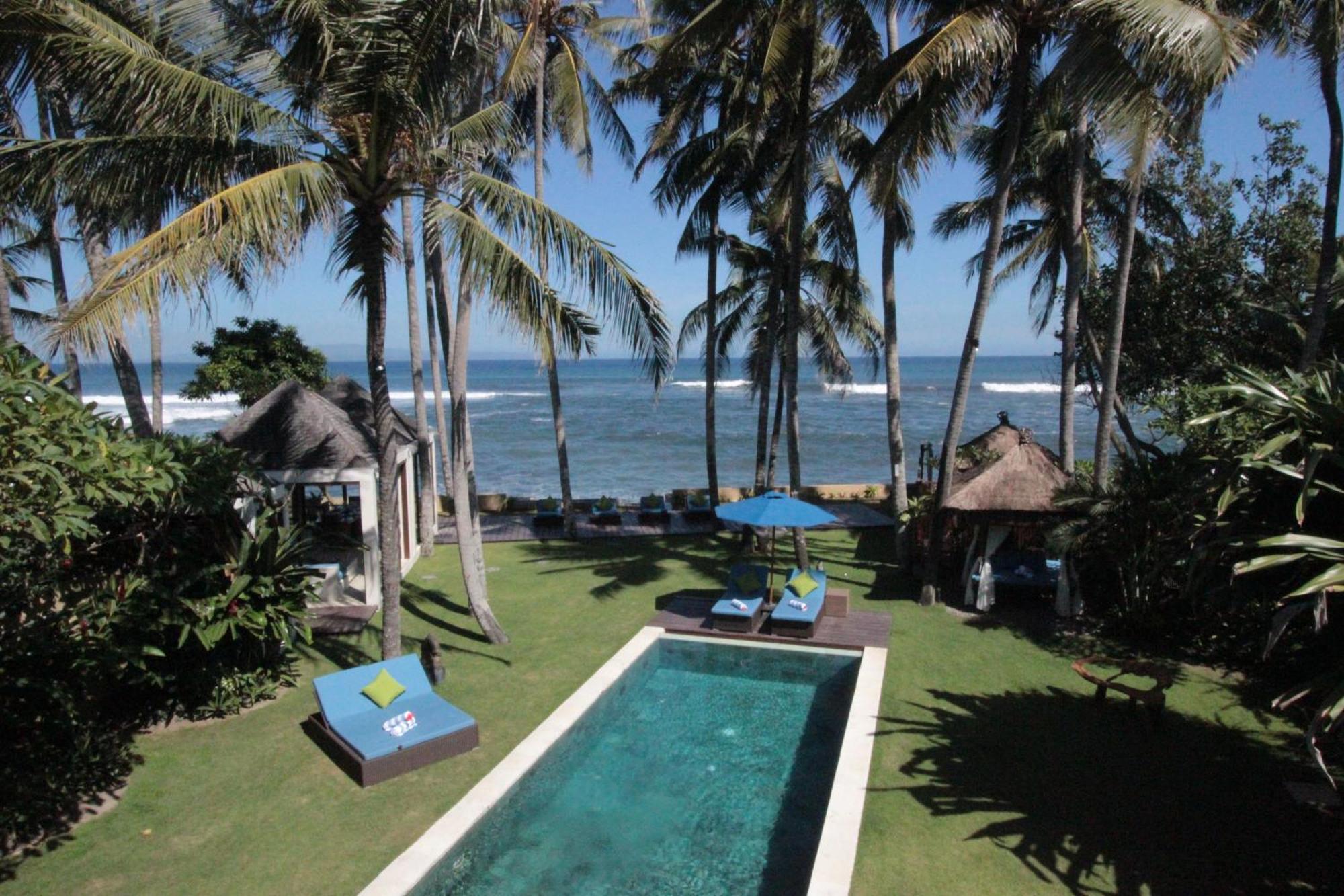 Villa Samudra Luxury Beachfront *