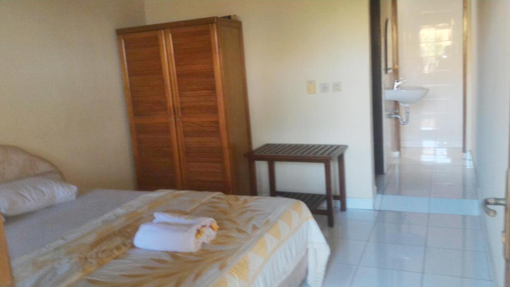 Guest house Adus Legian (Bali)