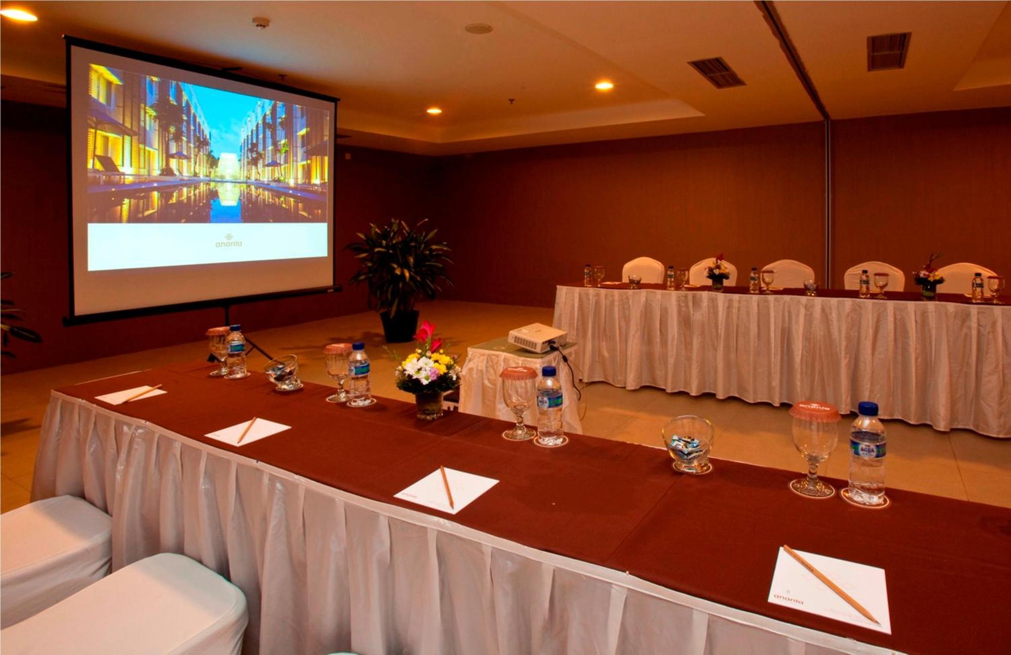 Ananta Hotel 4*