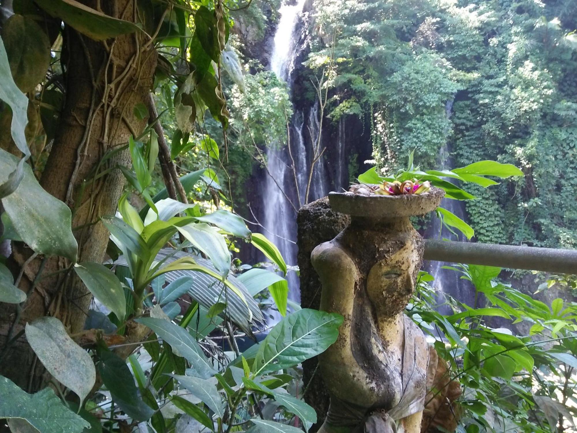Atres Taman liburan