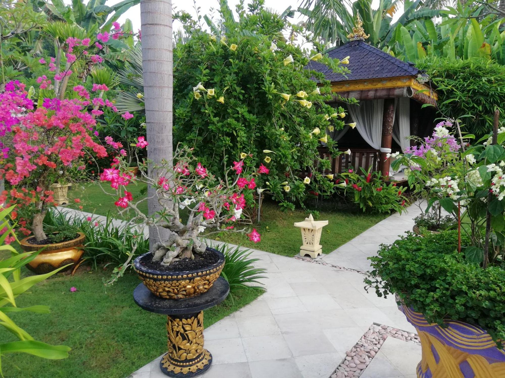 Gusmania Villa Candi Dasa (Bali)
