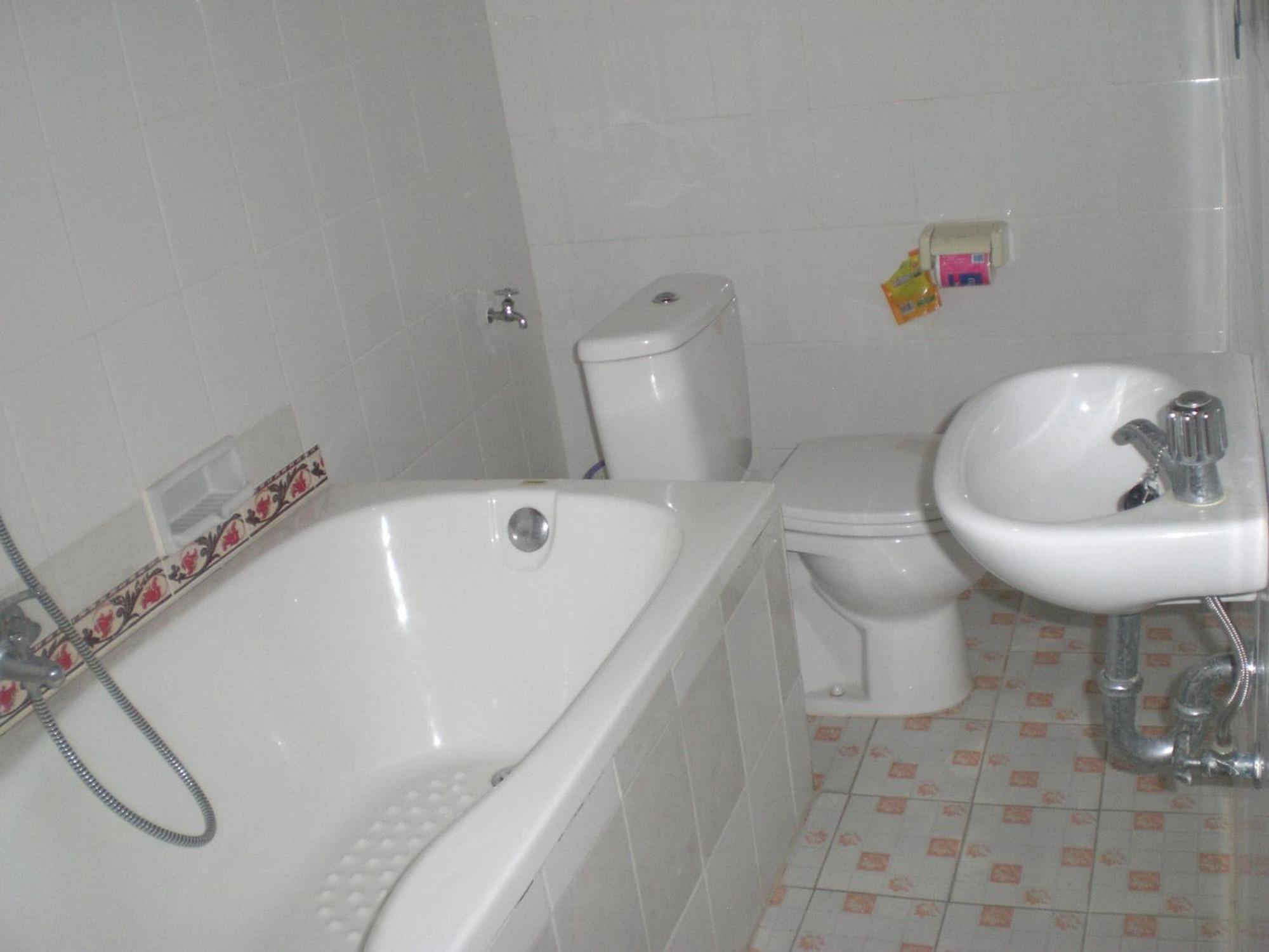 Adus Guest house Legian (Bali)