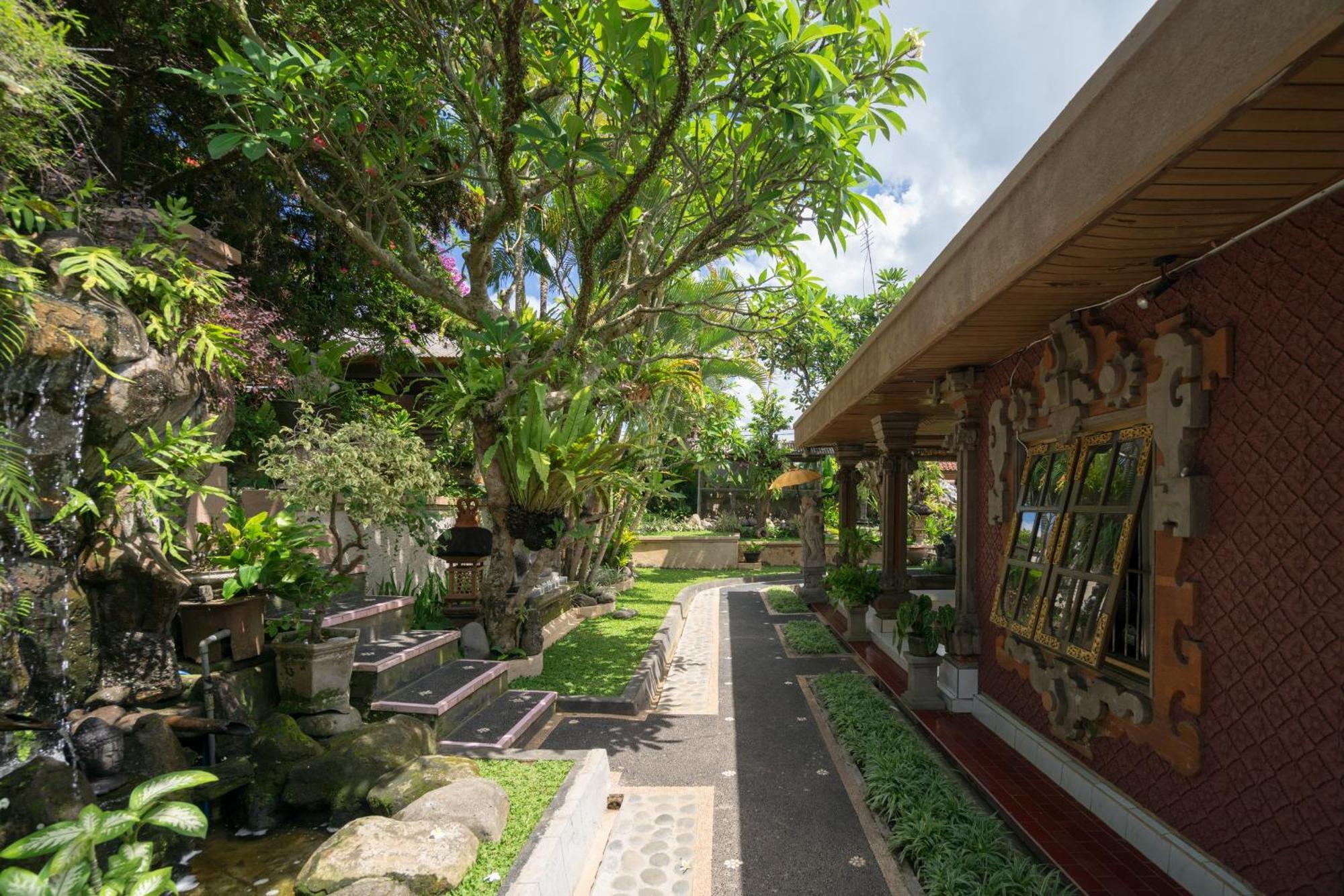 Nuaja Balinese 2* Ubud (Bali)