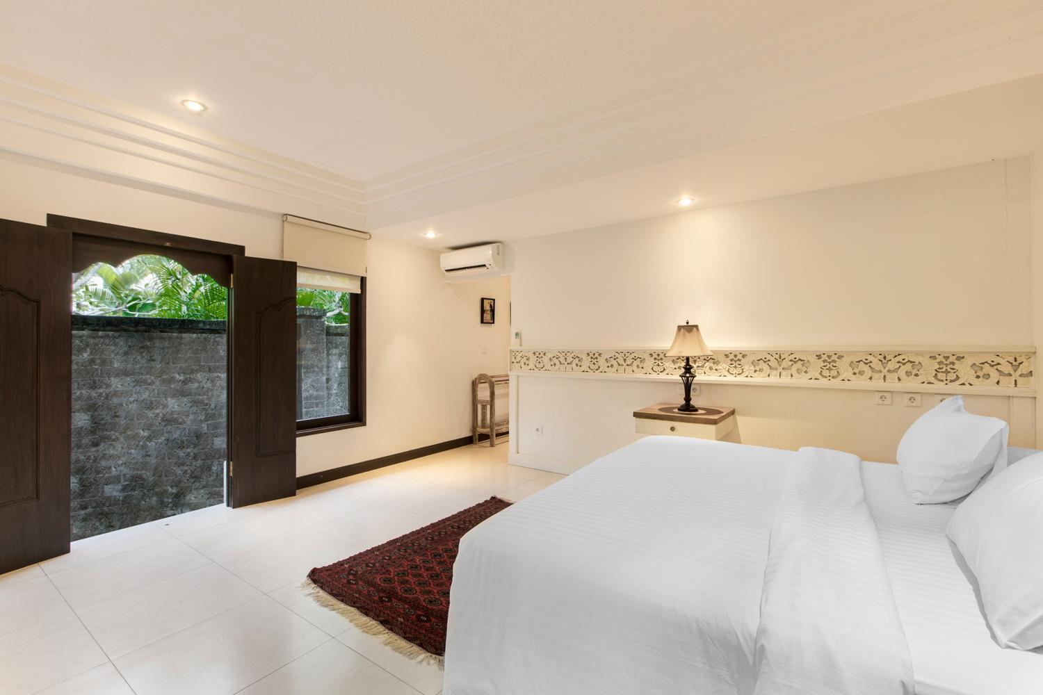Hotel Pantai Karang 3*