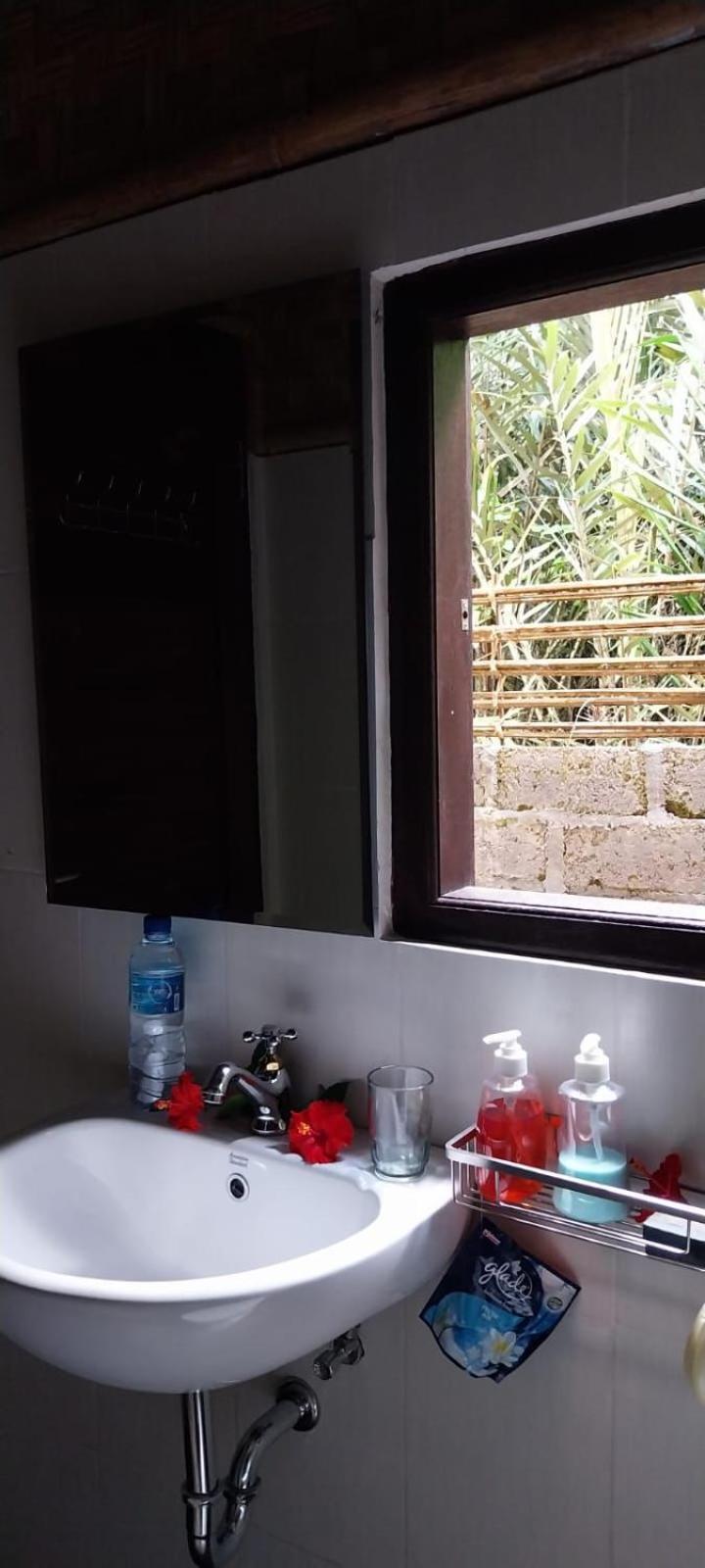 Sapta Sallaca Wisma tamu Selat