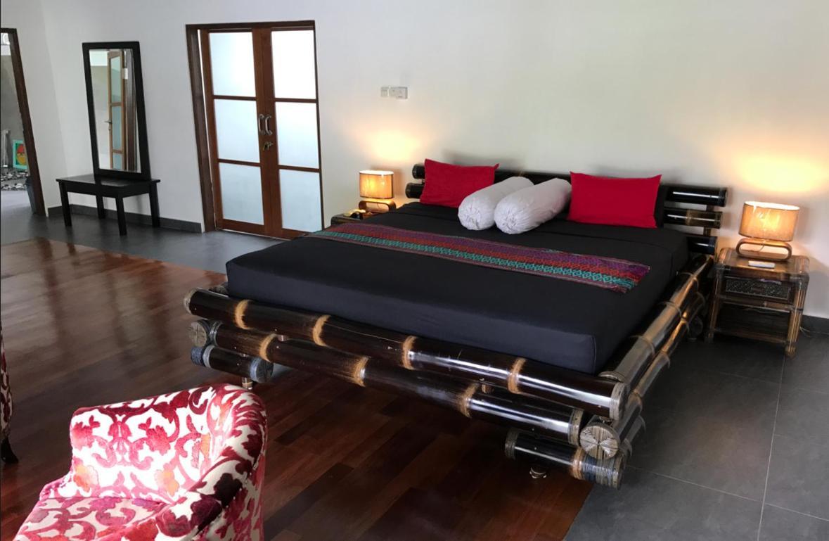 Bahay bakasyunan Rizki