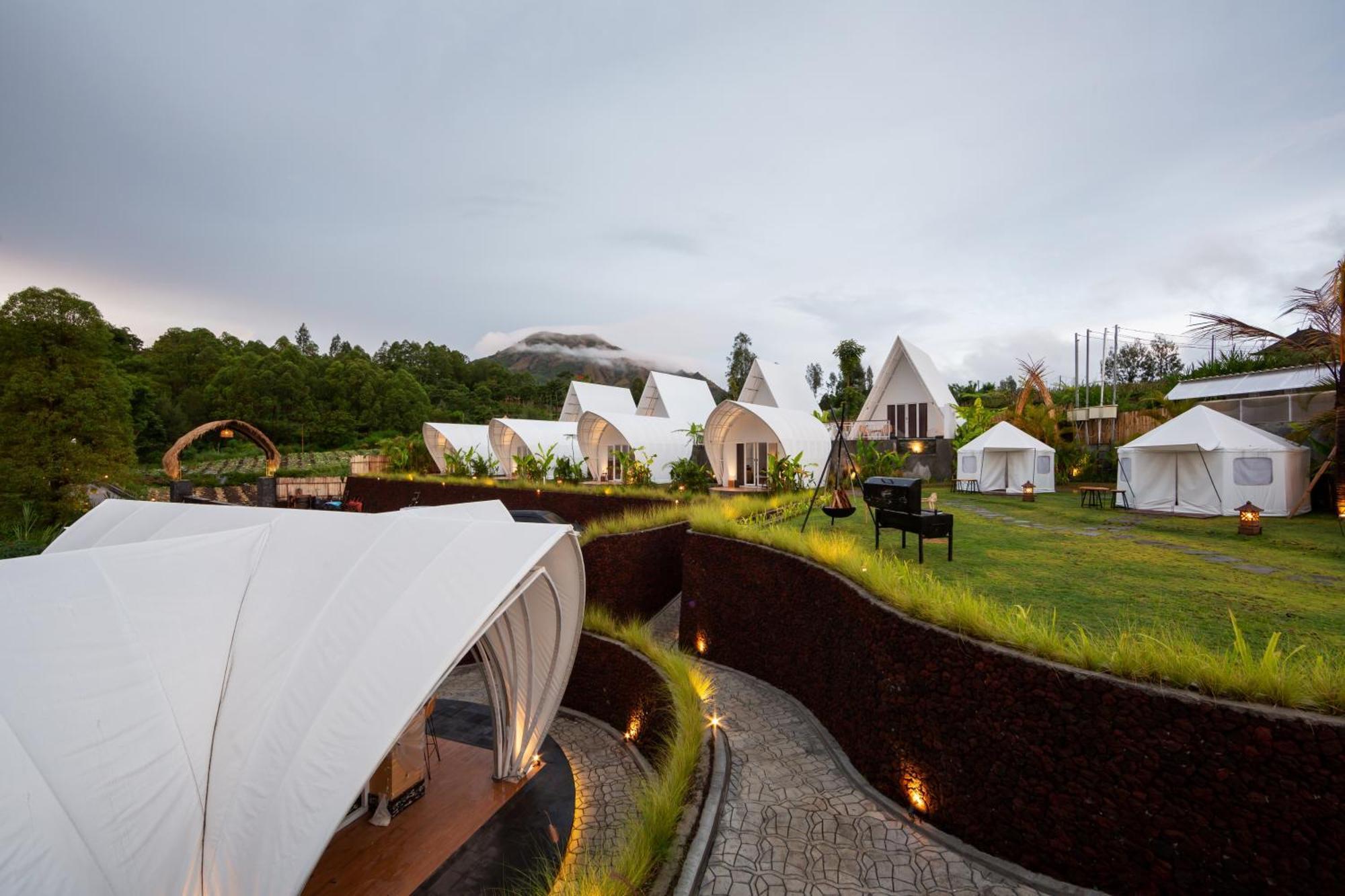 Luxury tent The Dewi Luxury Glamping And Natural Hotspring *