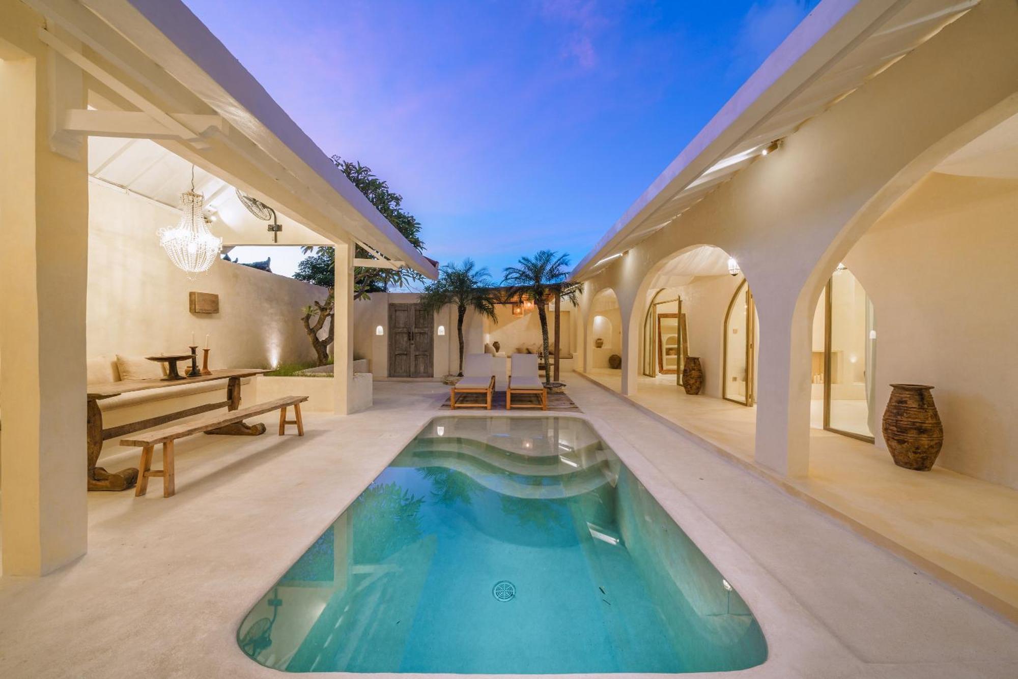 Stella: 2br Vibrant Mediterranean Oasis