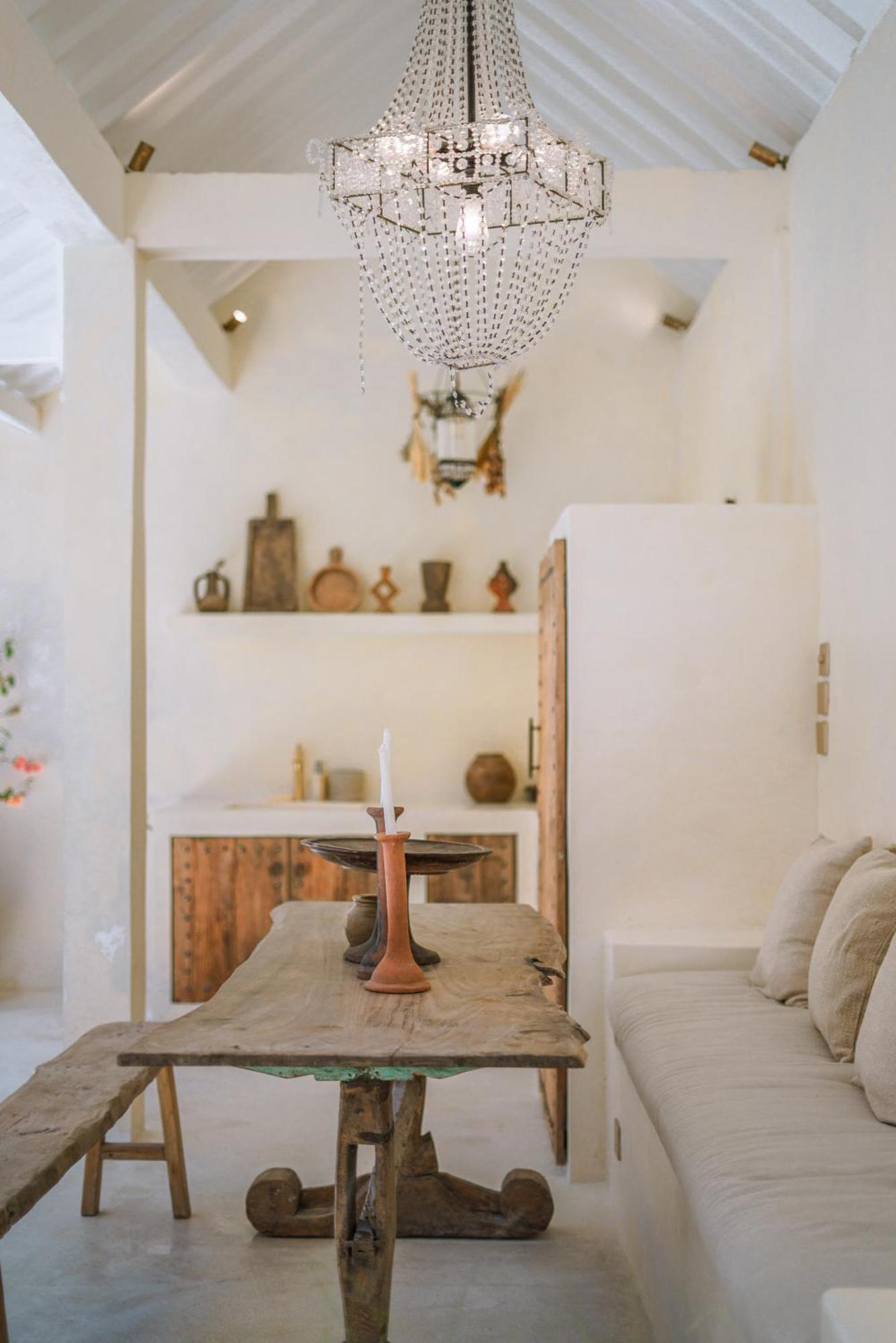Stella: 2br Vibrant Mediterranean Oasis *