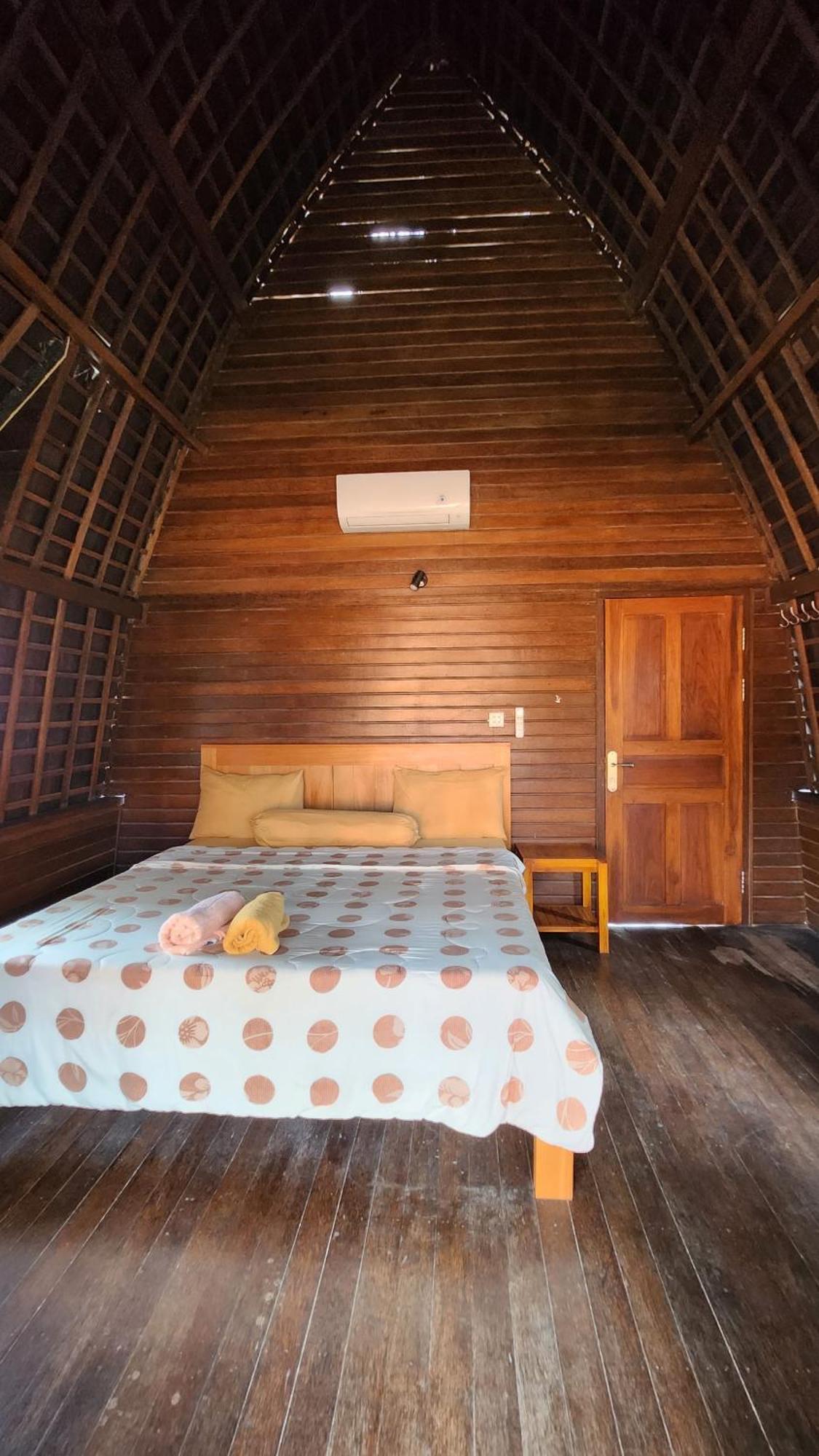 Suka bahay-panuluyan Nusa Lembongan (Bali)