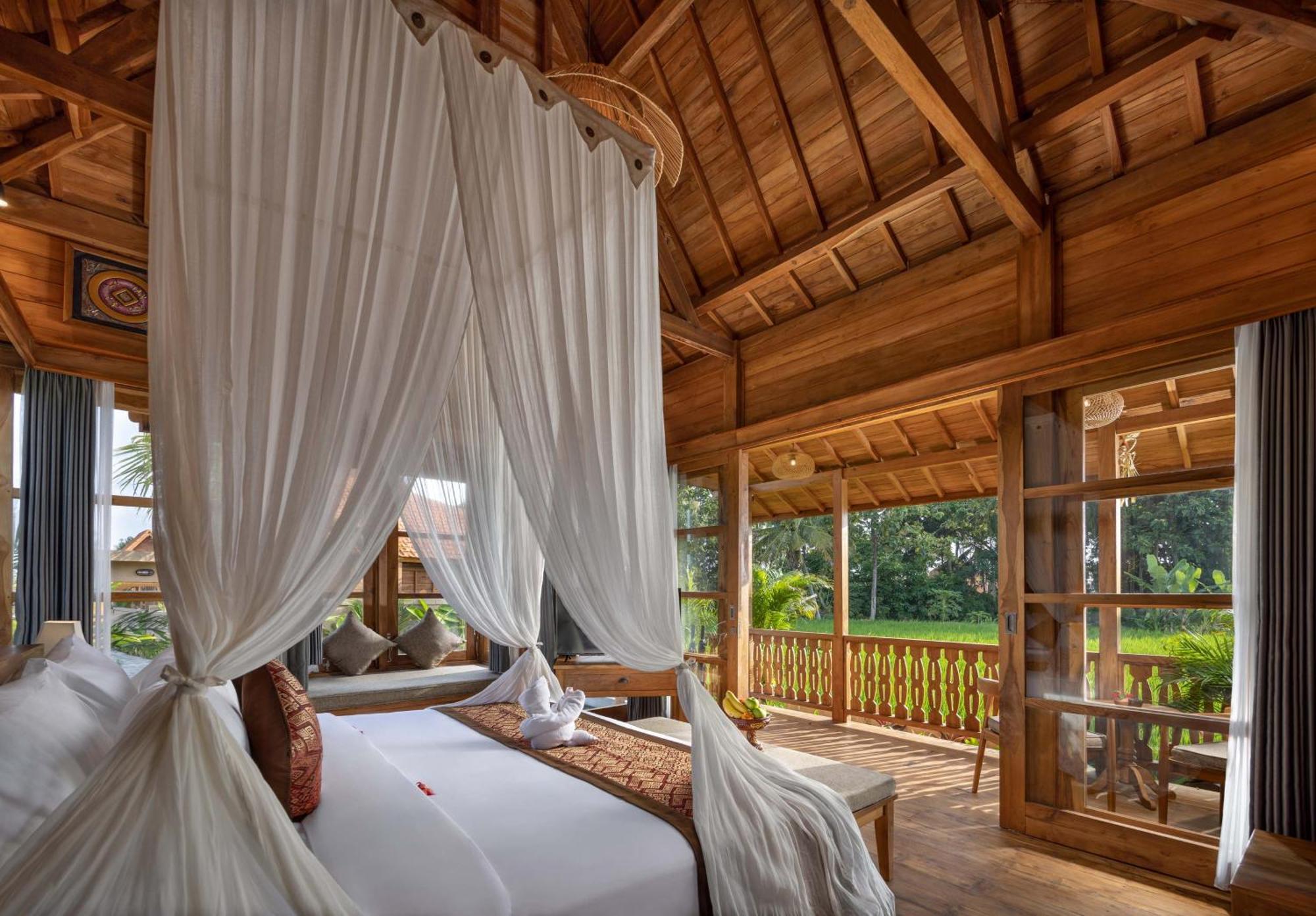 The Kalyana Hotel