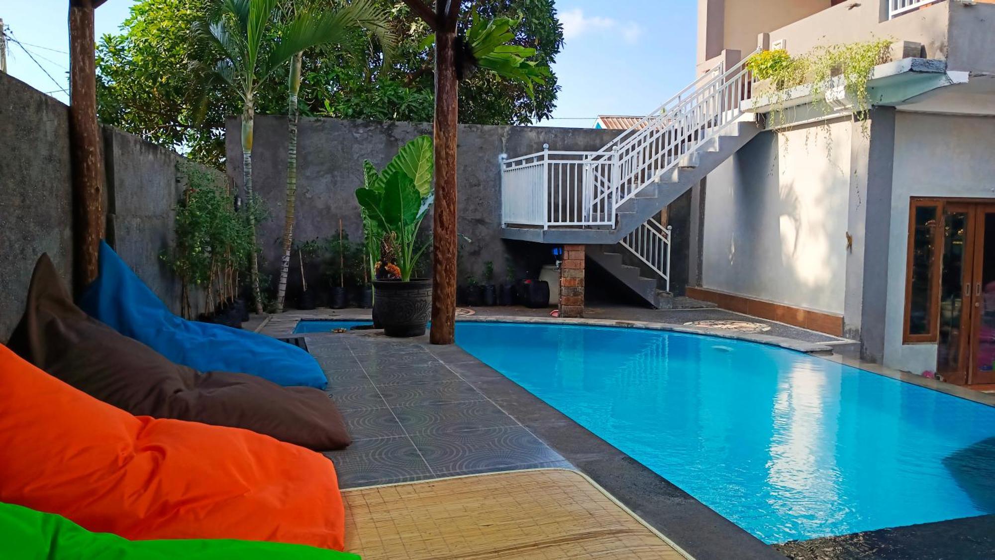 Menjangan View Bed & Breakfast 3*