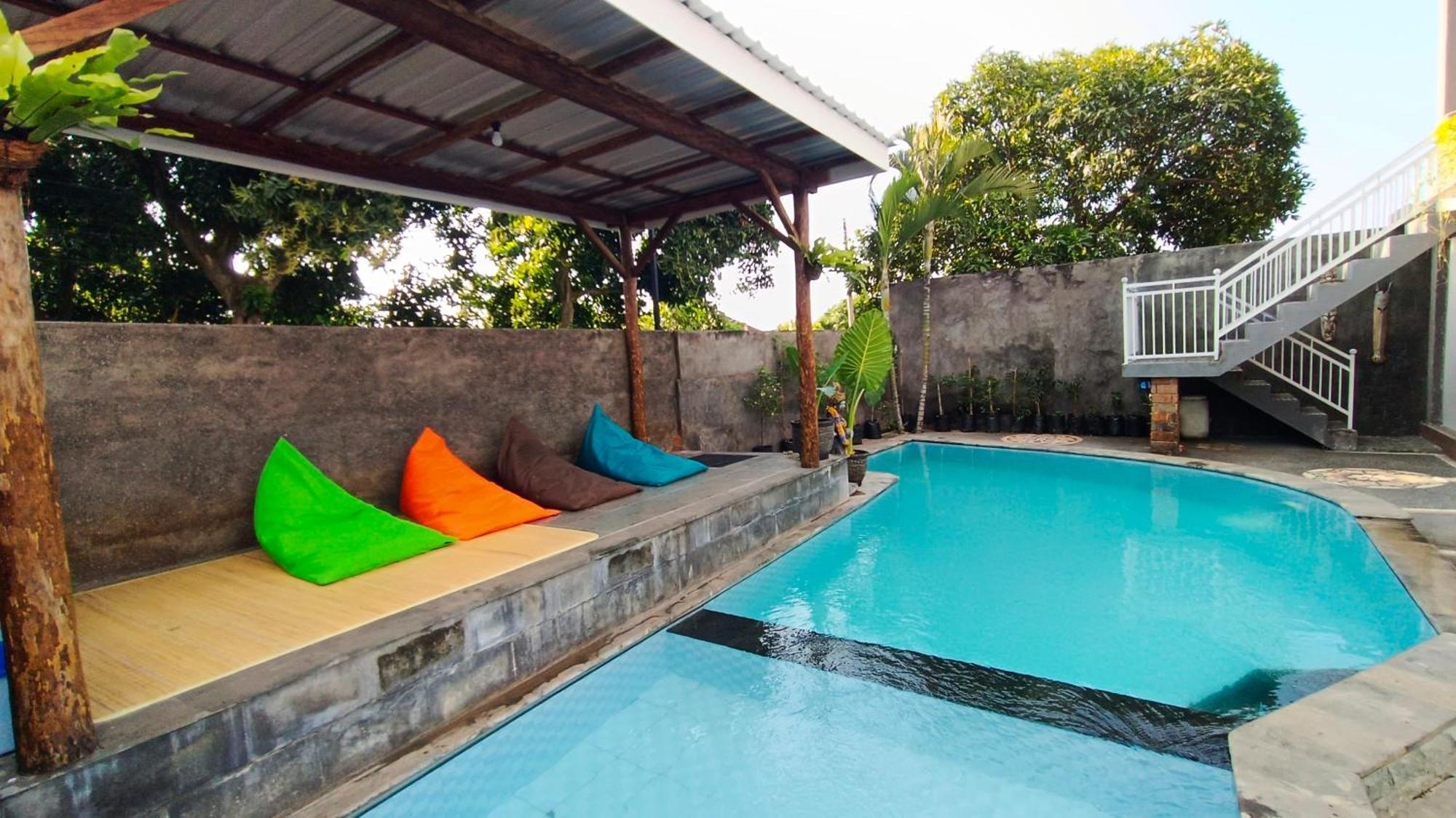 Bed & Breakfast Menjangan View 3*