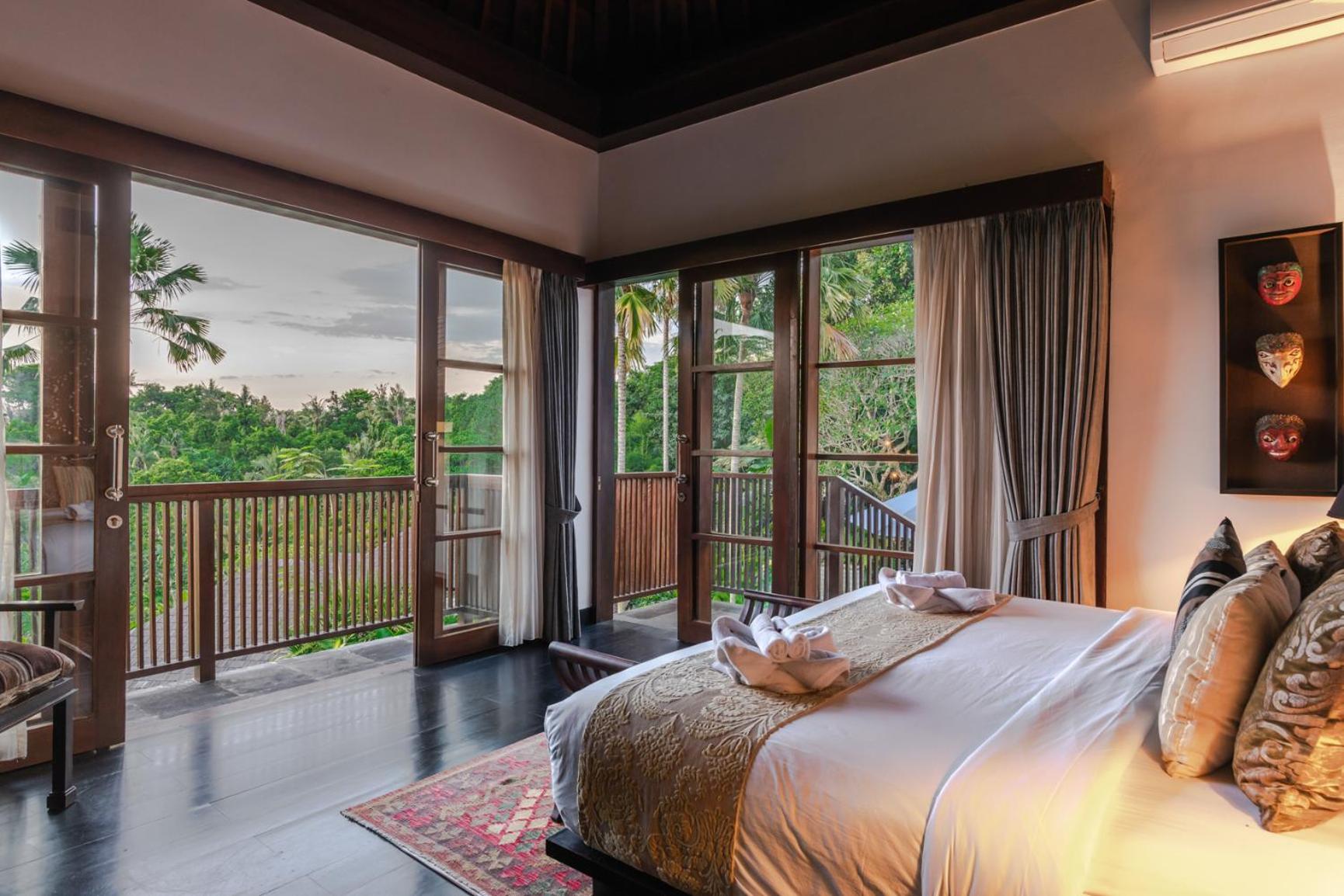 Villa Umah Raja - Entire