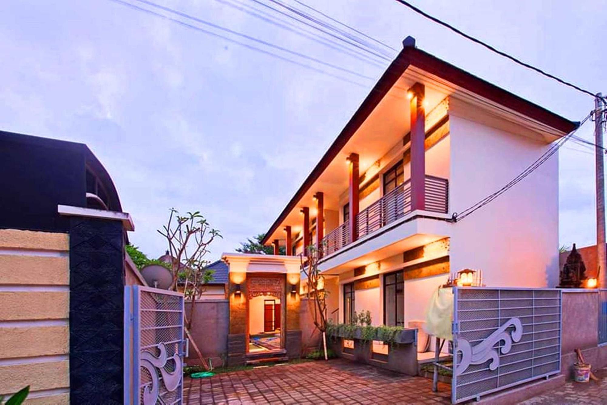 Guest house Dirga's House View By Eps