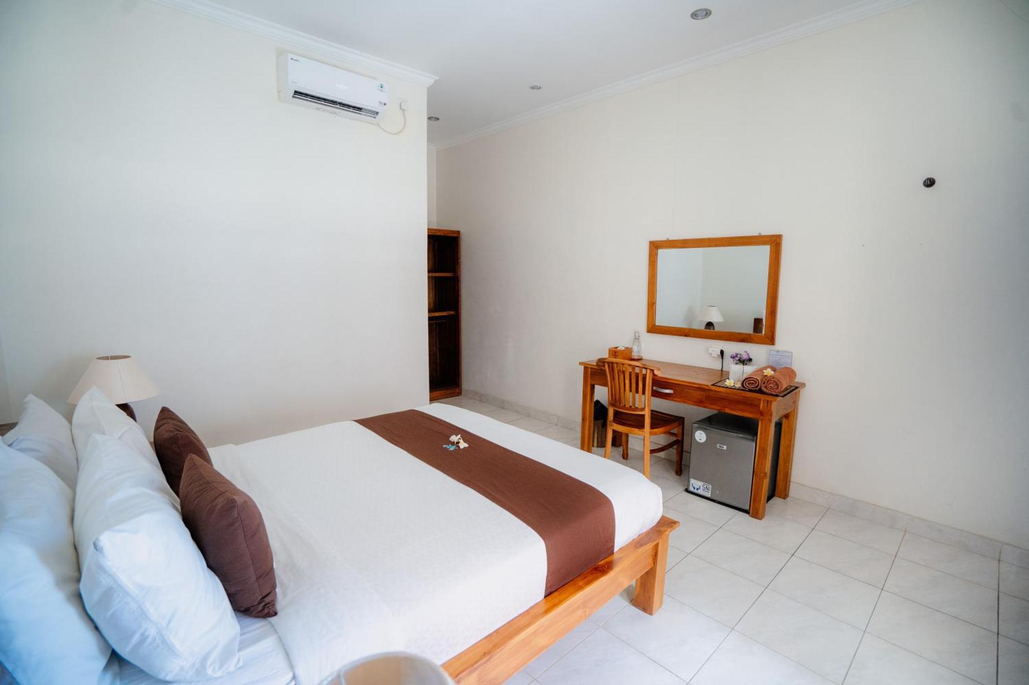 Kayuma House Guest house Canggu (Bali)