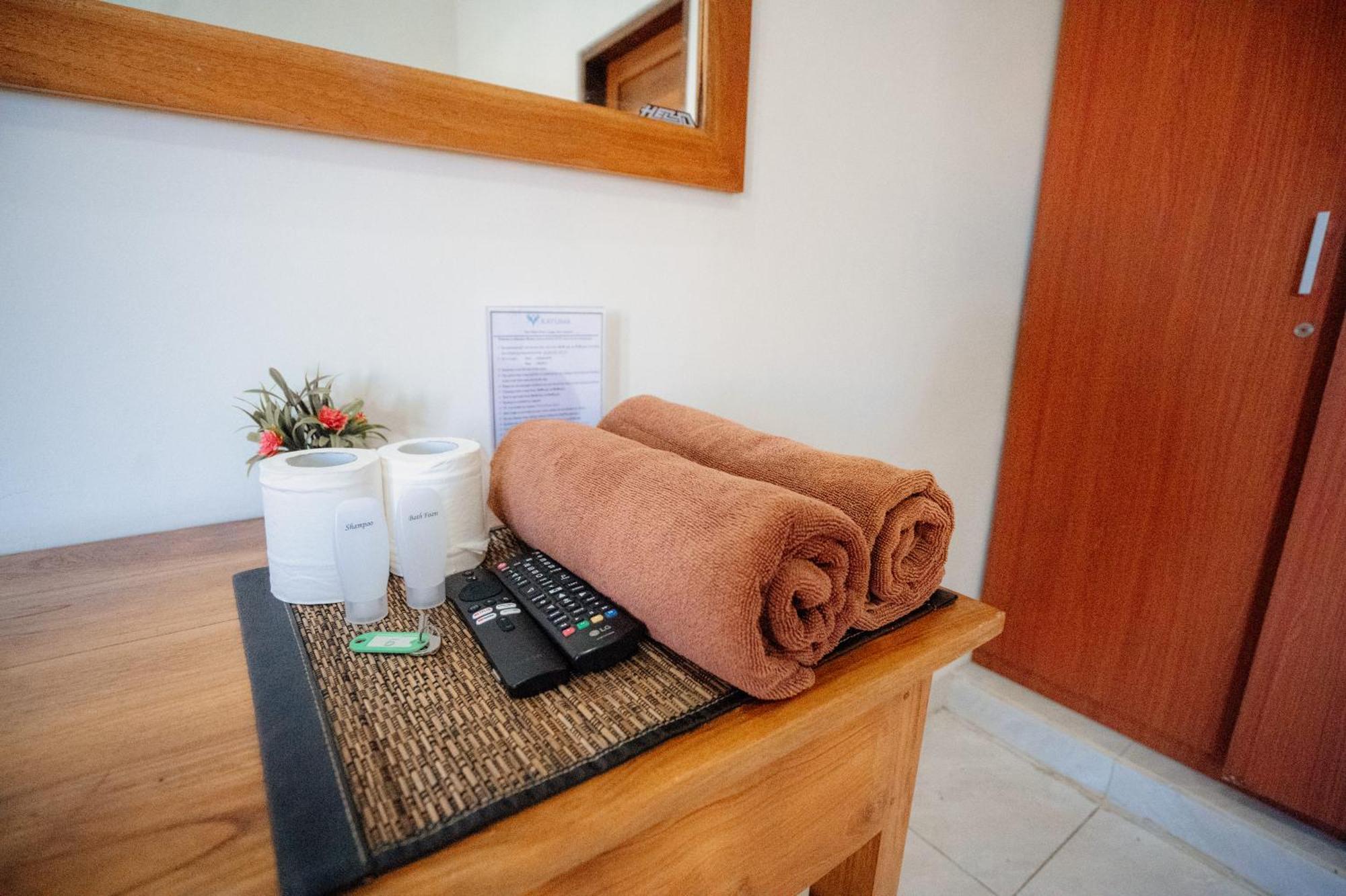 Kayuma House Guest house Canggu (Bali)