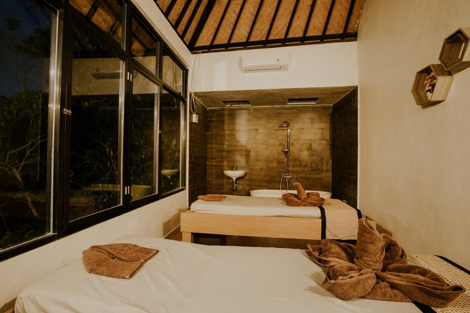 Abasan Hill And Hotel 4*