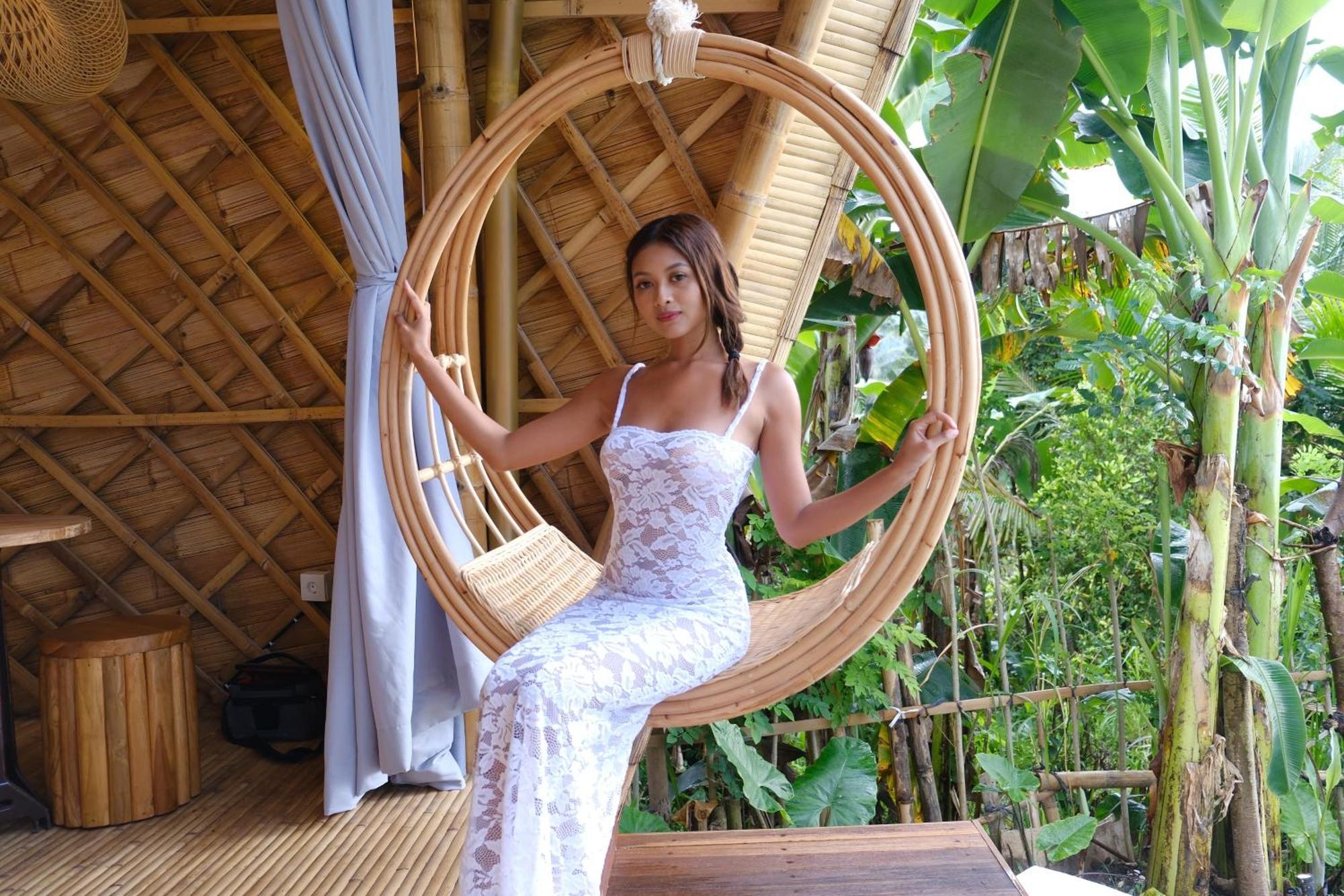 Gladak Di Uma Bali *