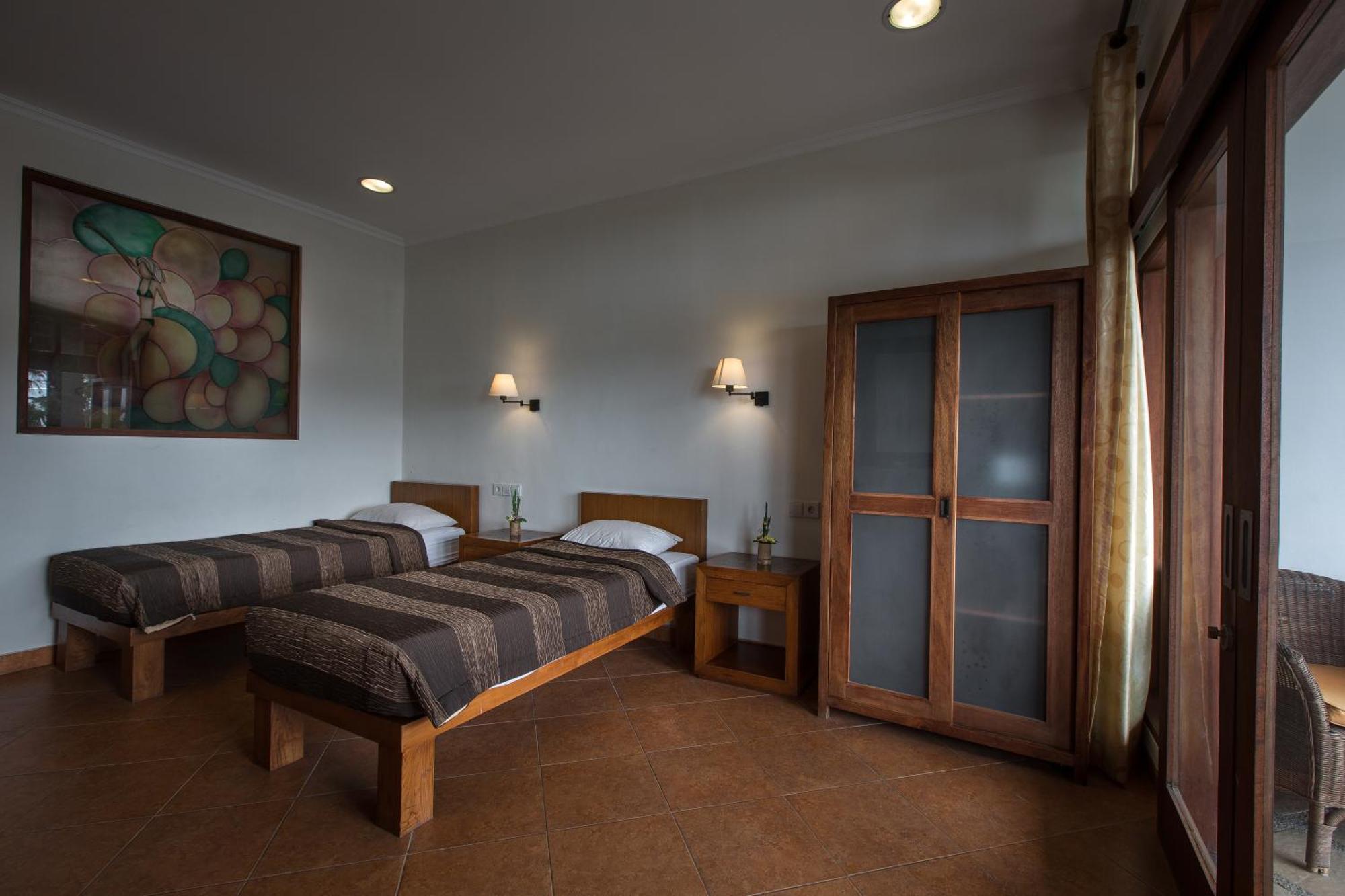 Ecosfera Hotel, Yoga & Hotel 3*