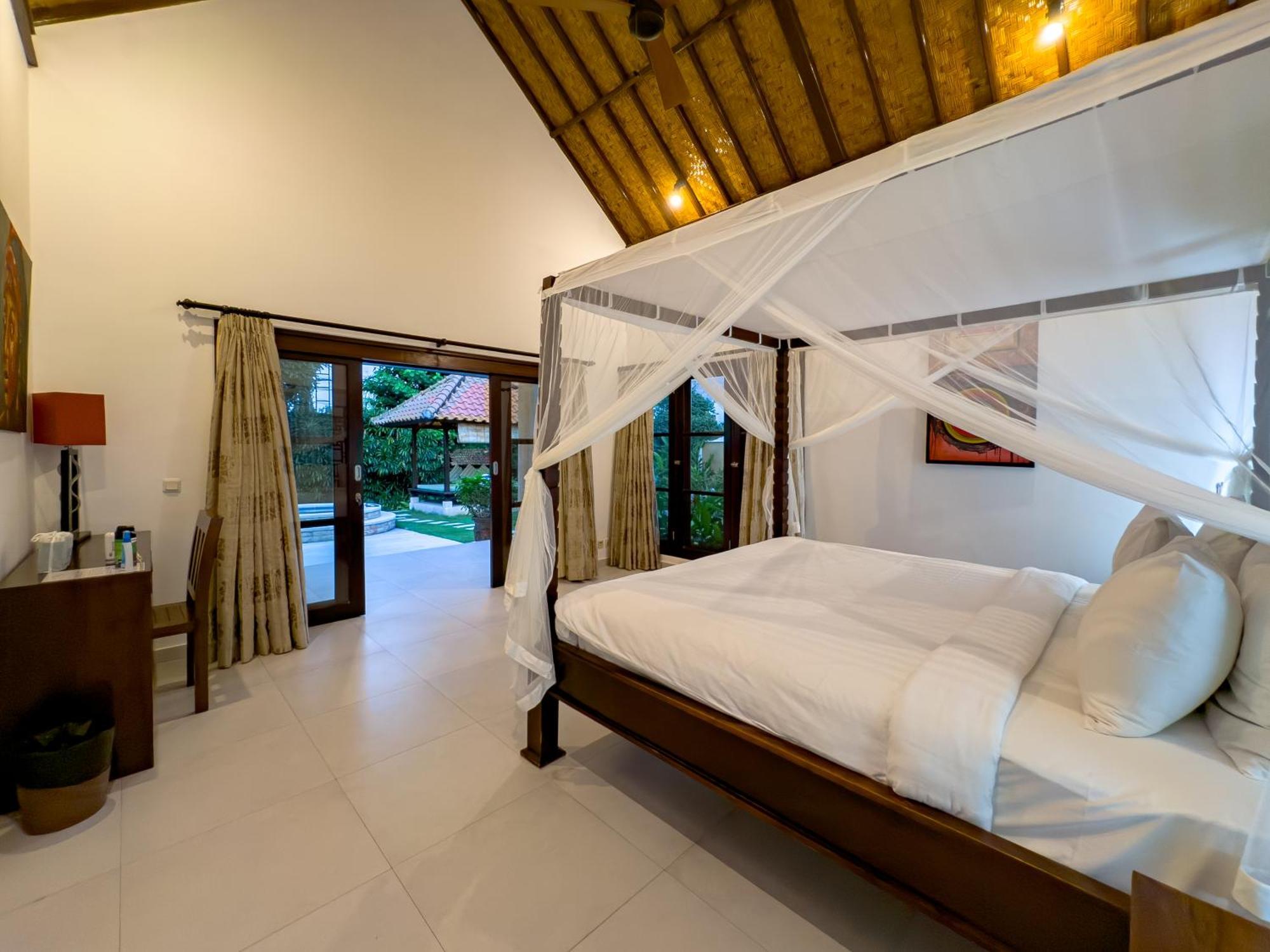 Bugis Abimanyu * Seminyak (Bali)