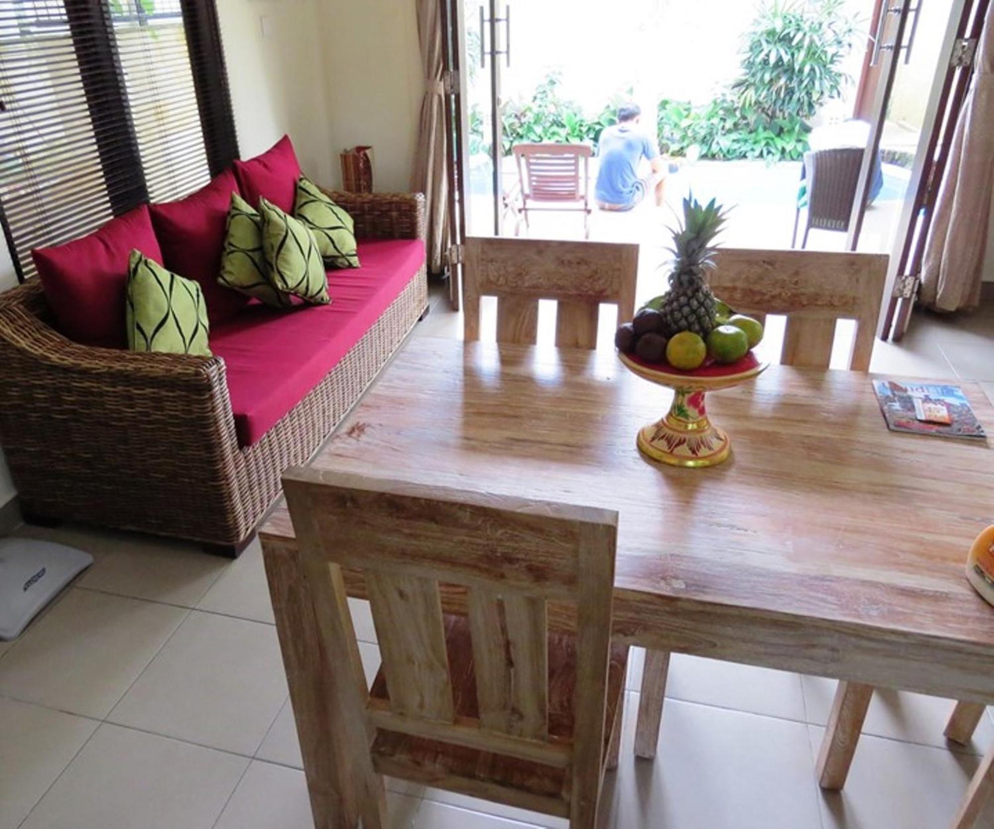 Sama's And Ubud (Bali)