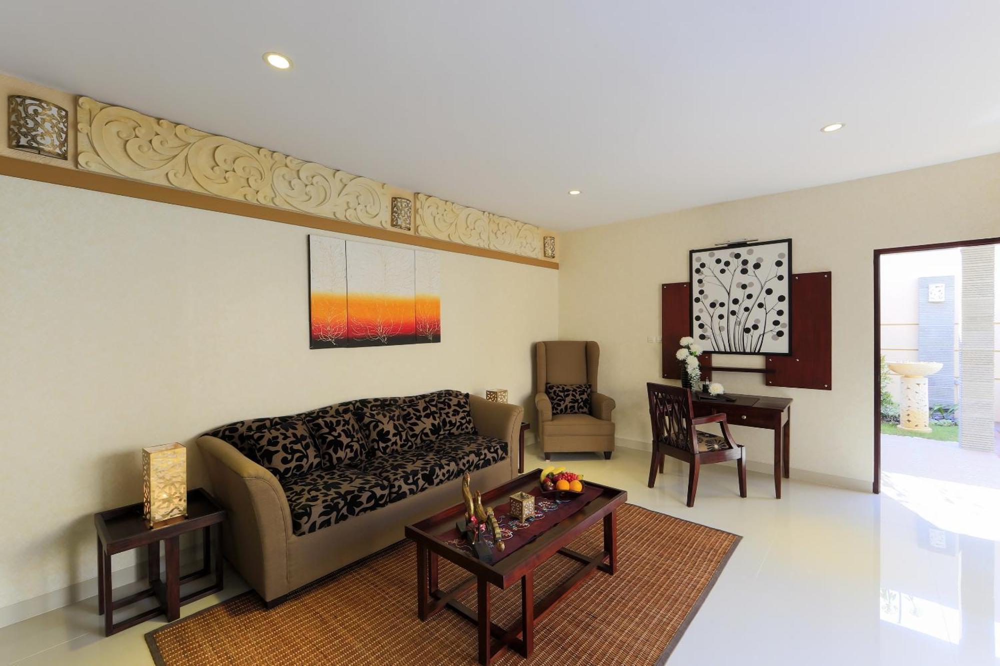 Flamingo Dewata Pool Villa *