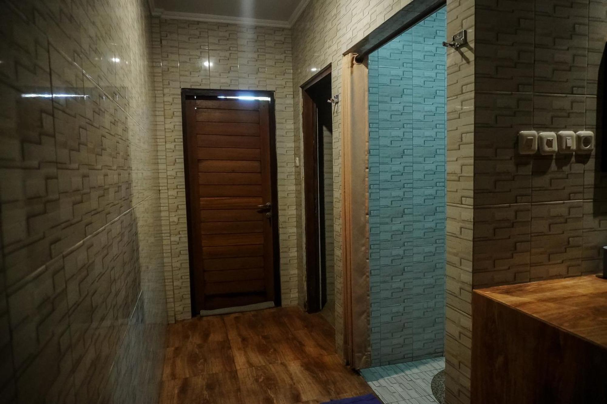 Guest house De Olas Padang Padang Bali 2*