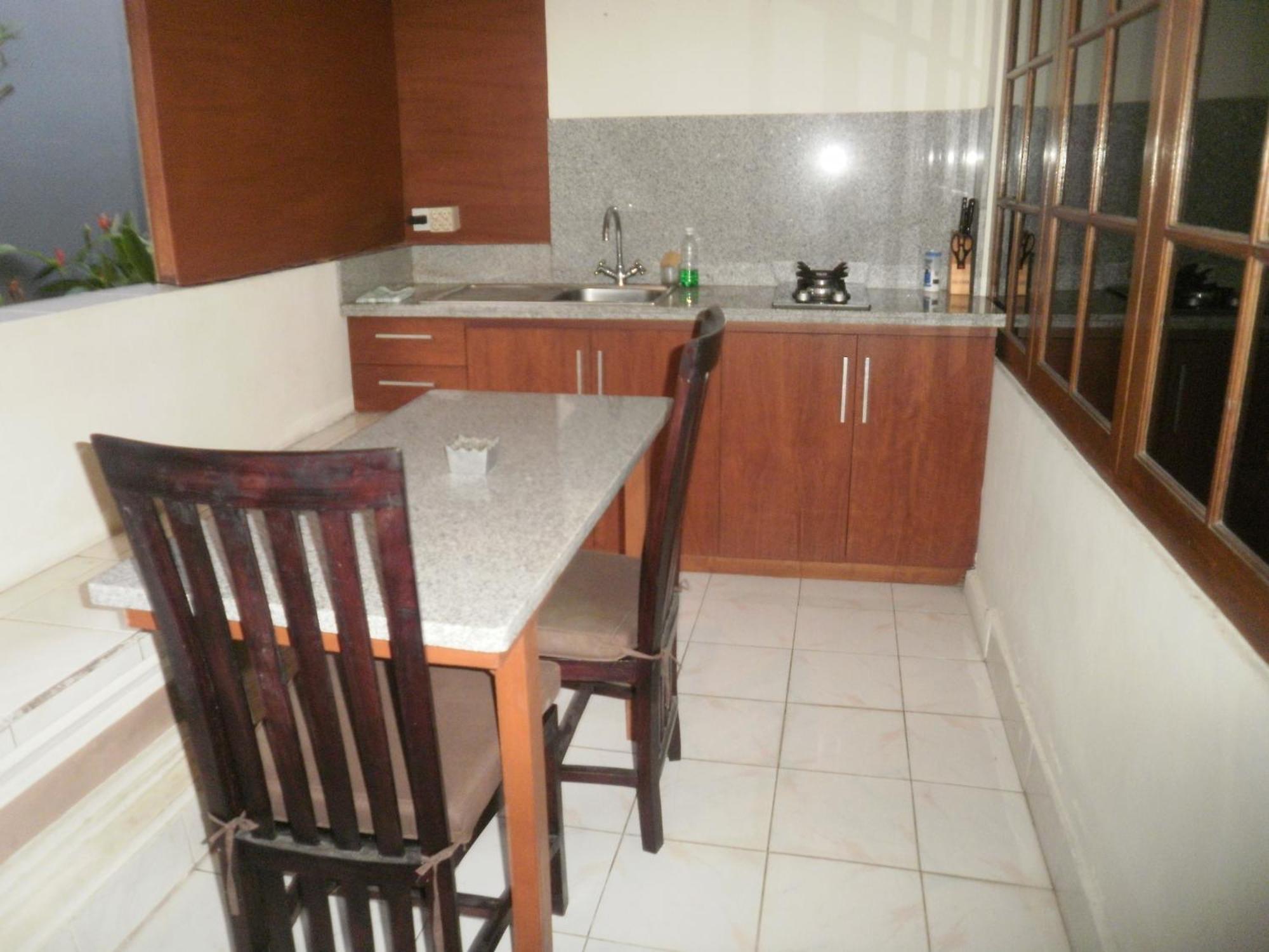 Made House And Homestay *