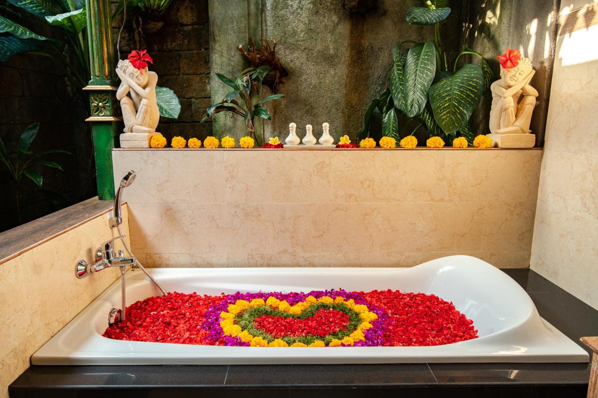 Holiday park Imagine Bali 4*