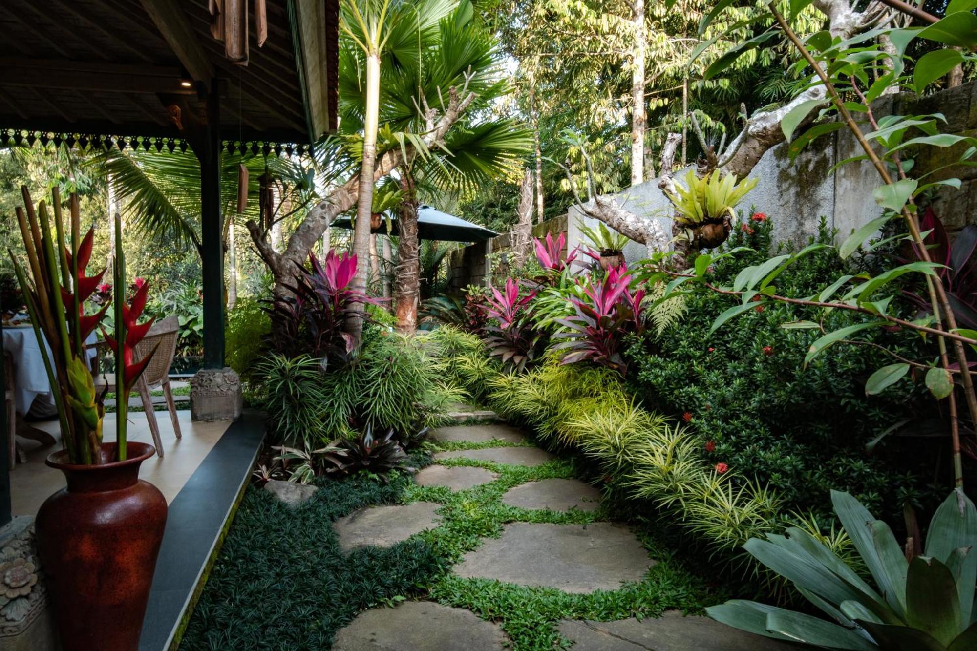 Holiday park Imagine Bali 4*