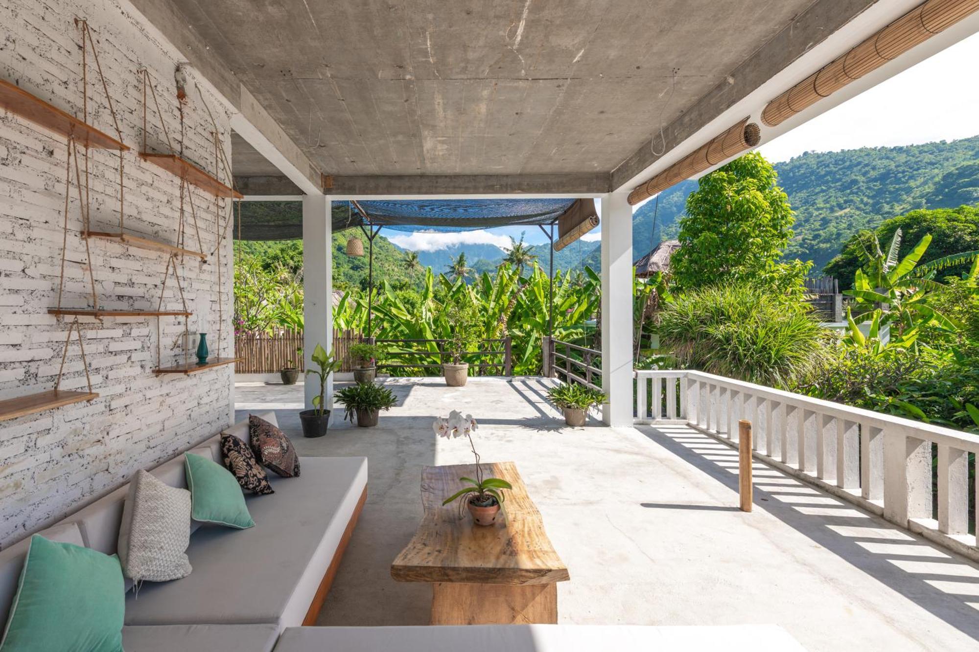 Adi Villa