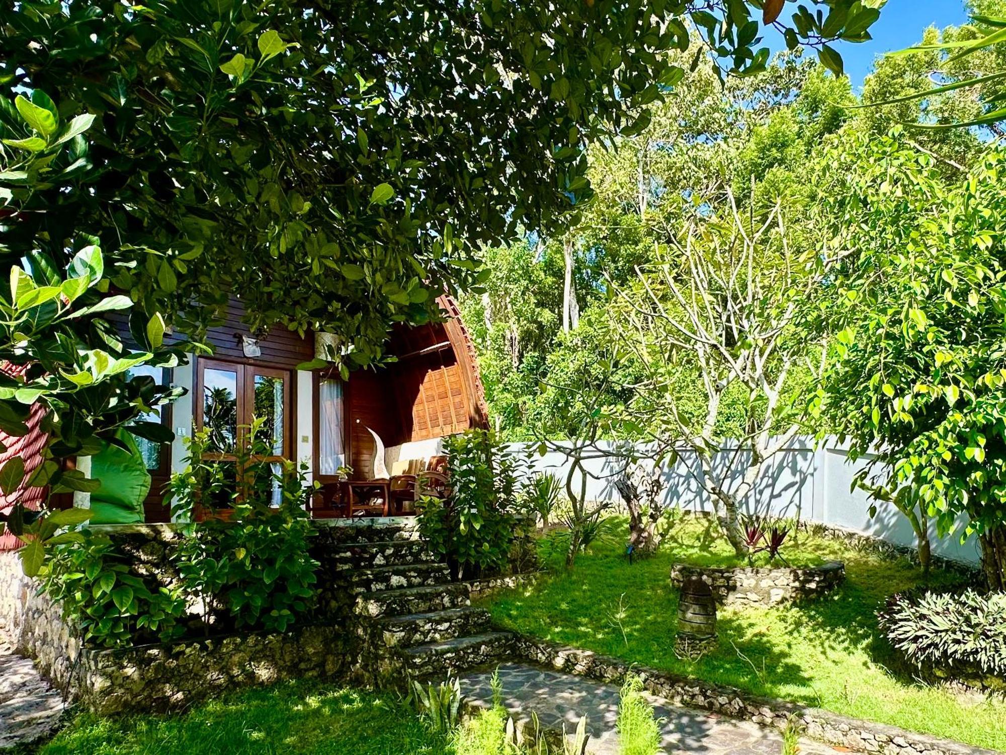 Jungle Paradise 3* Batununggul