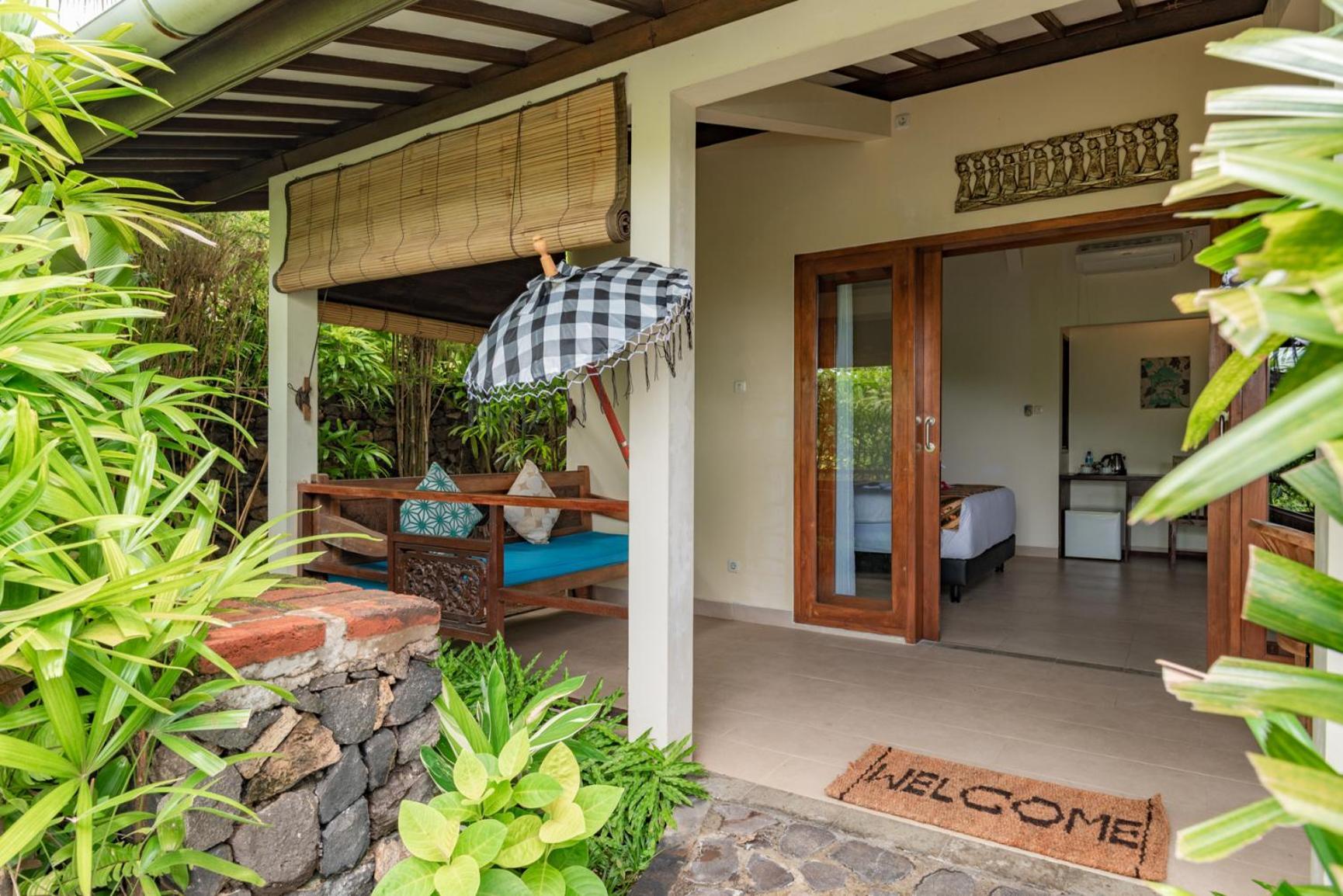 Alamanda 3* Lovina (Bali)