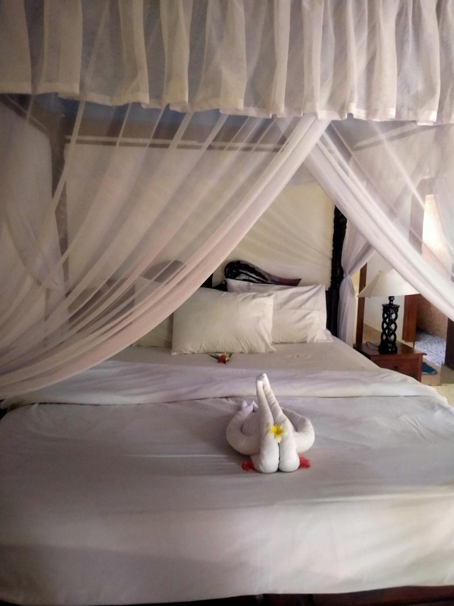 Coral Bay Bali Bed & Breakfast *