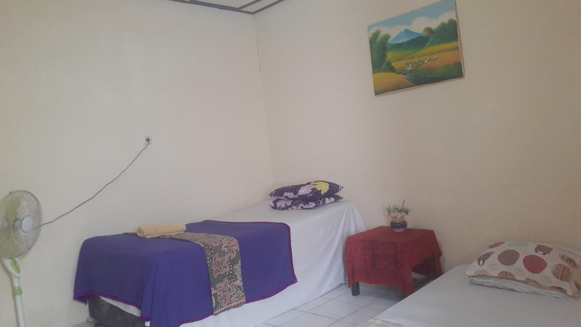 Bed & Breakfast Made Roejas Family Uluwatu (Bali)