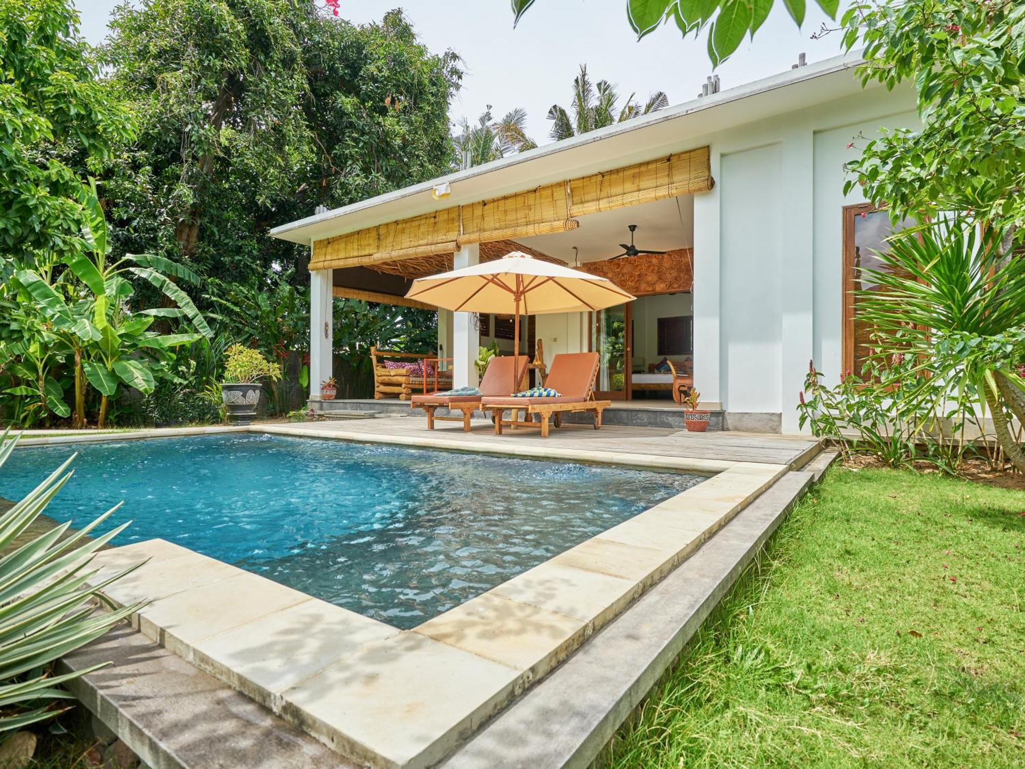 Villa Adi