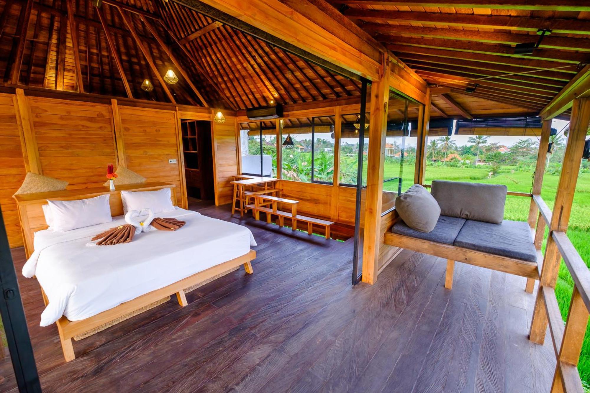 Tempat Tidur & Sarapan Wooden Paradise
