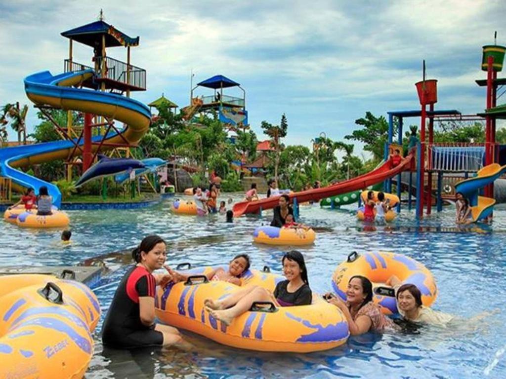 Hotel Gran Surya 3*