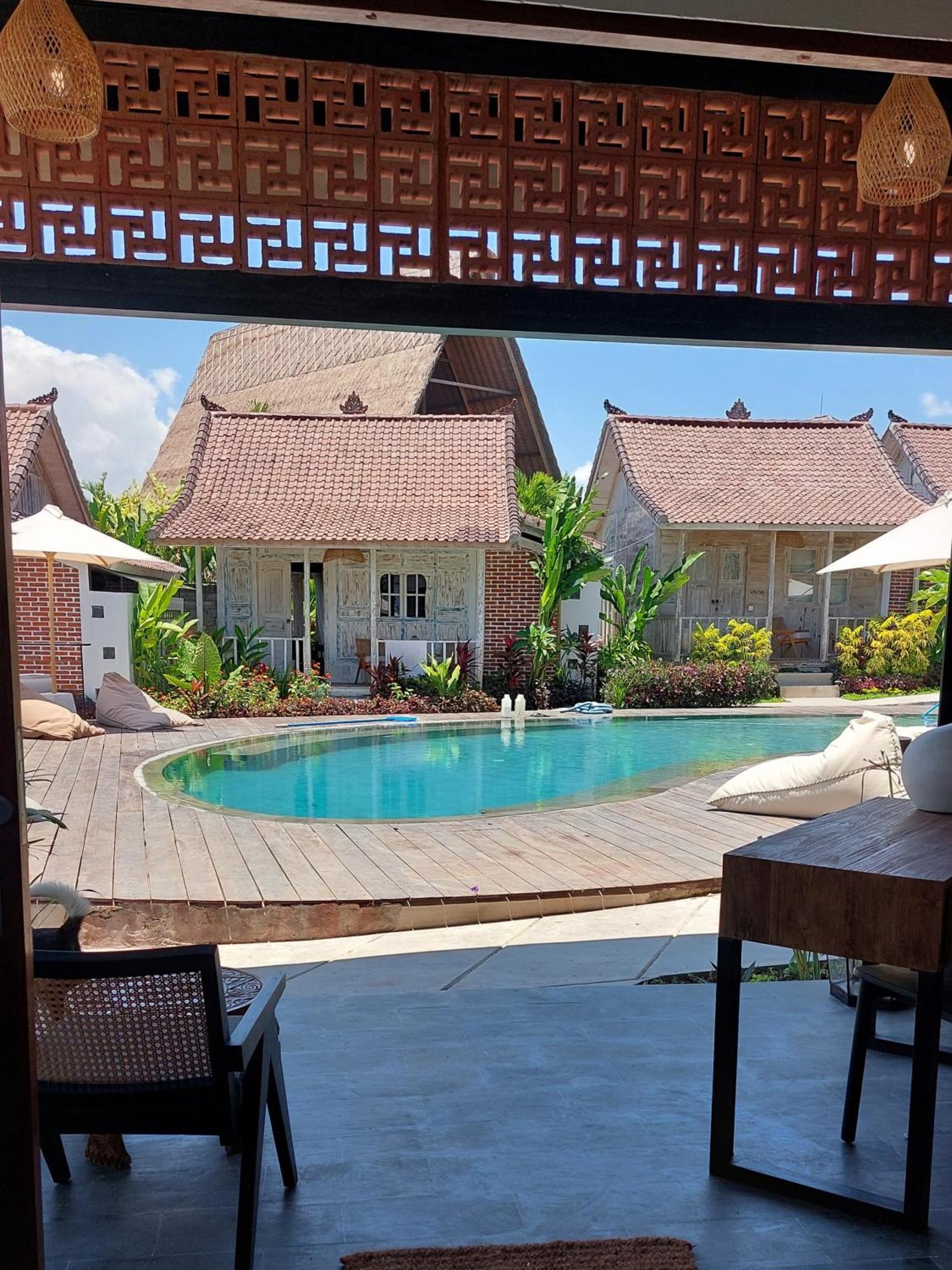 Spaces Bali Unique Boutique