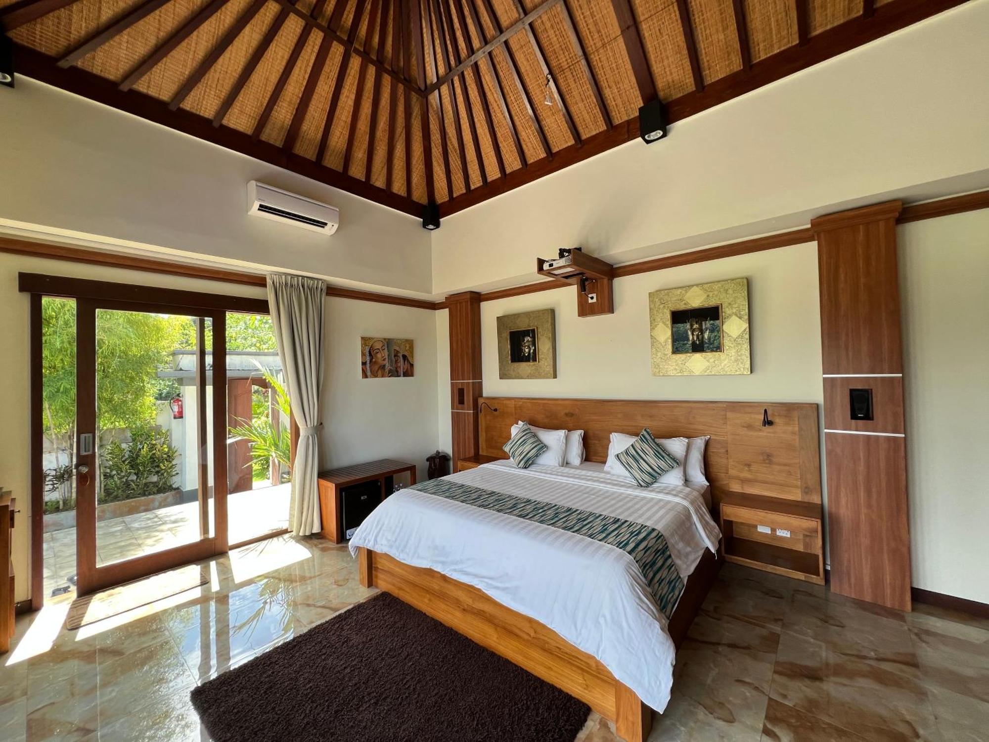Villa Di Bias Karangasem (Bali)